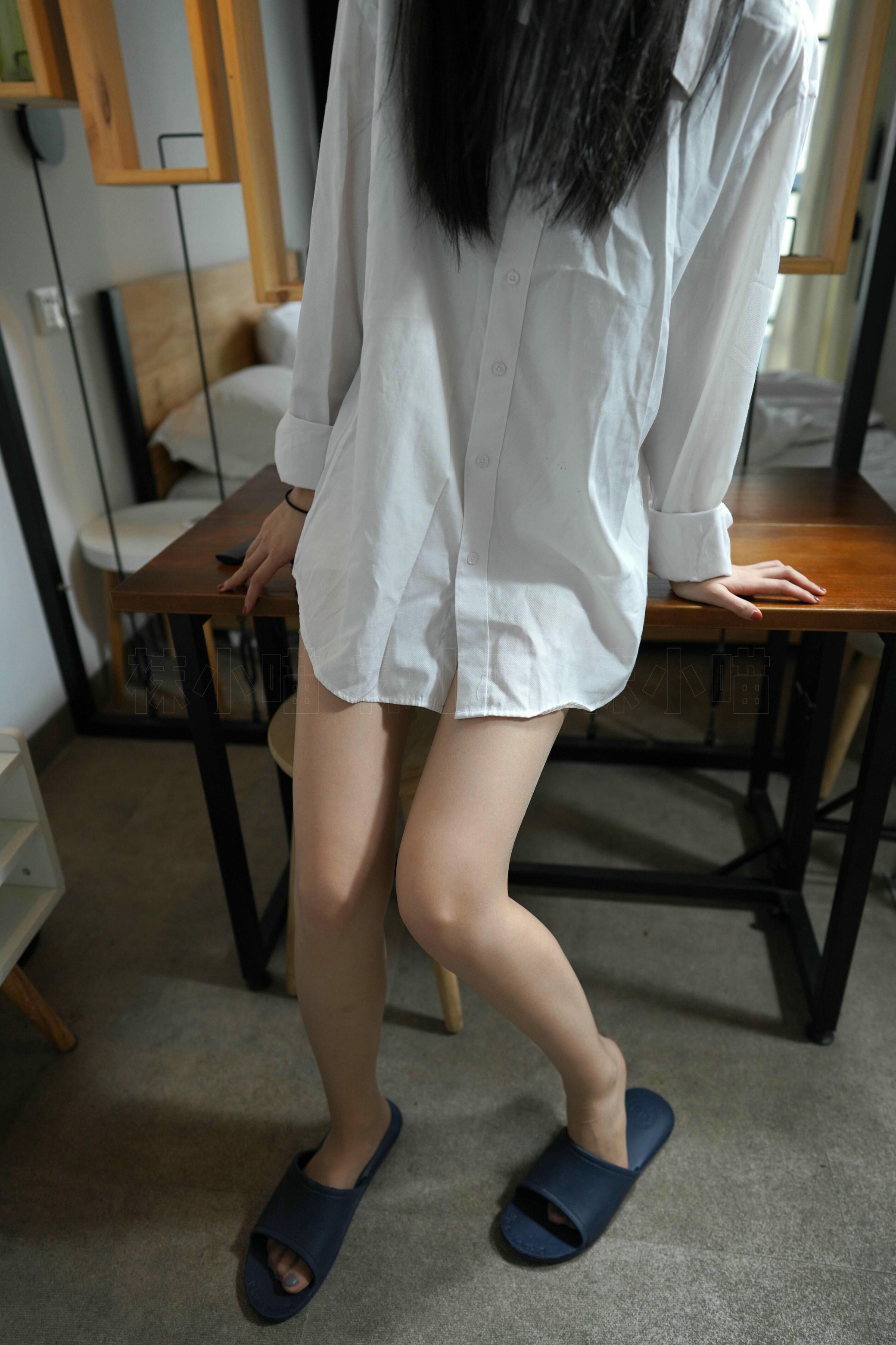 袜小喵 KT247 同事帮我修电视：上 [99P+262M]_第3集