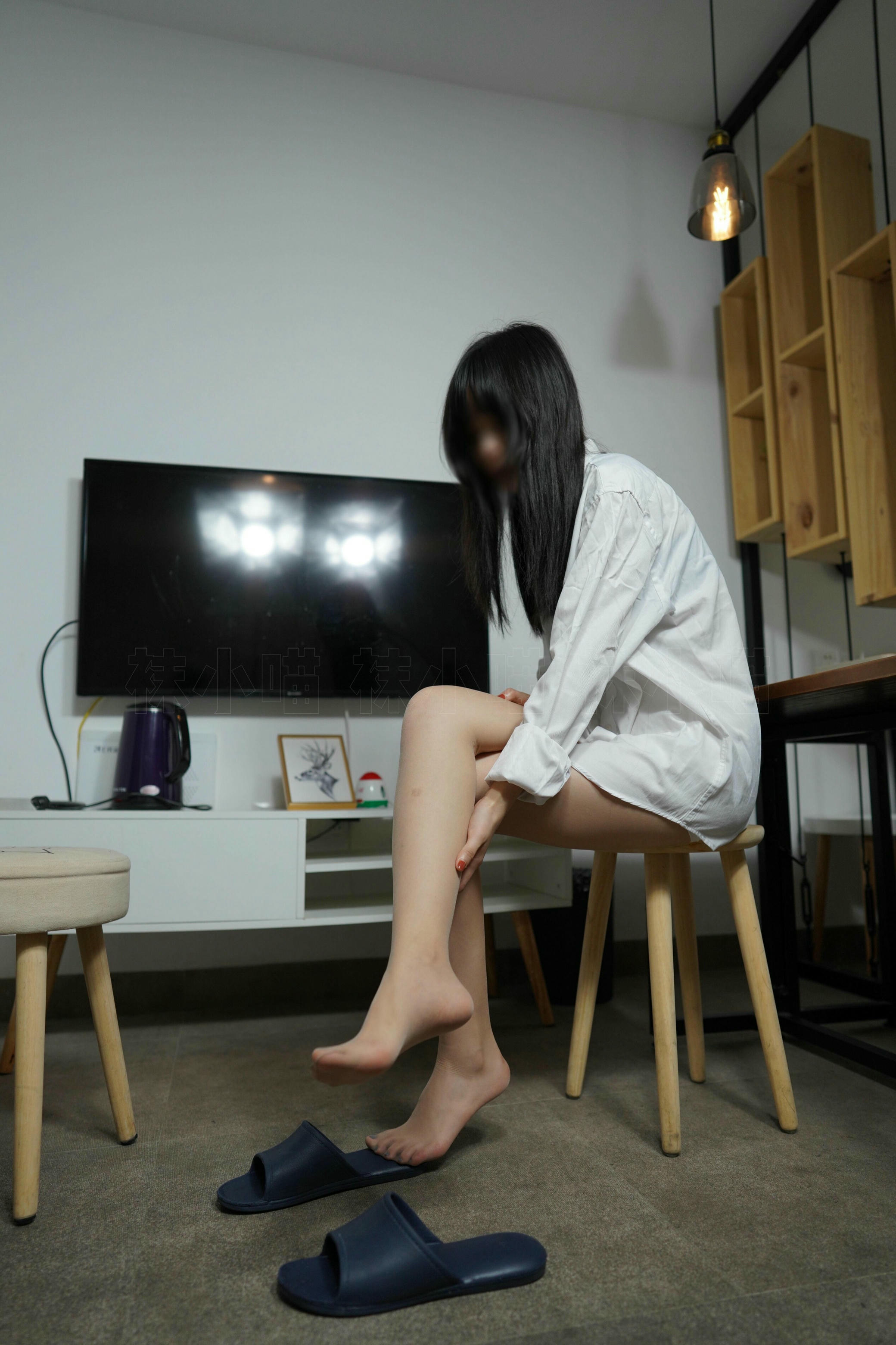 袜小喵 KT247 同事帮我修电视：上 [99P+262M]_第5集