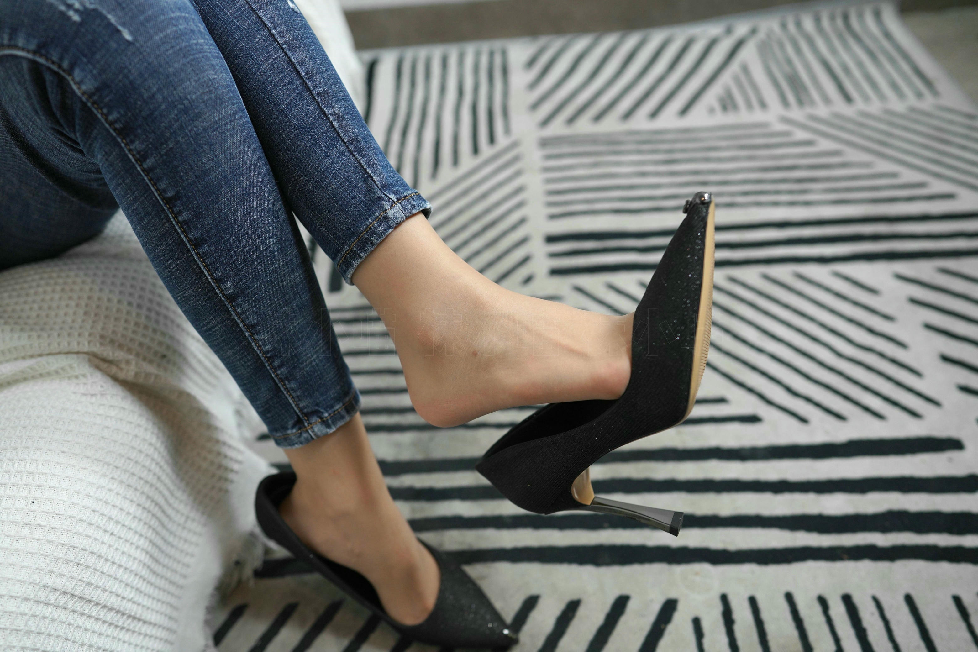 袜小喵 KT250 秋天就要裤里丝 [99P+268M]_第1集