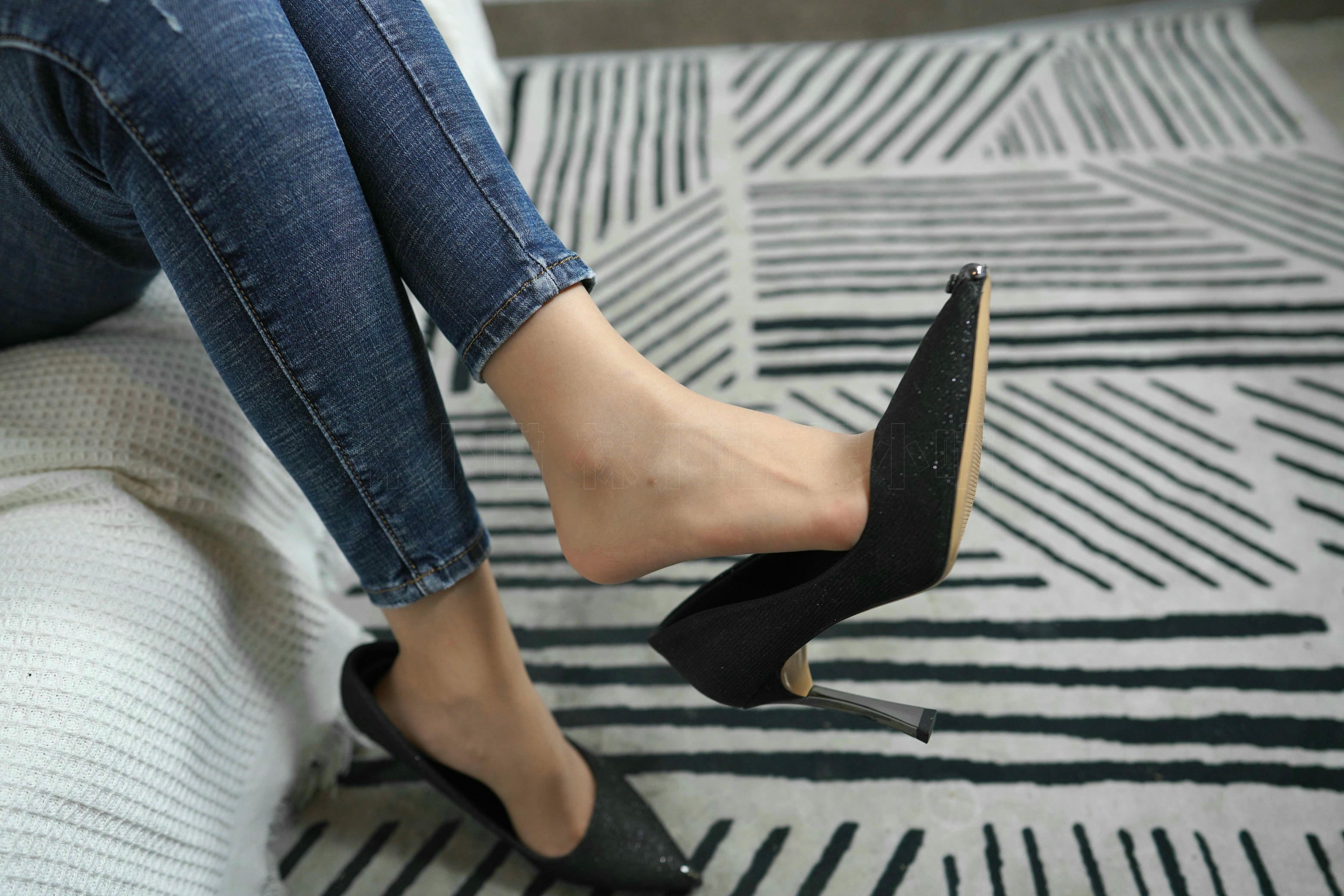 袜小喵 KT250 秋天就要裤里丝 [99P+268M]_第1集