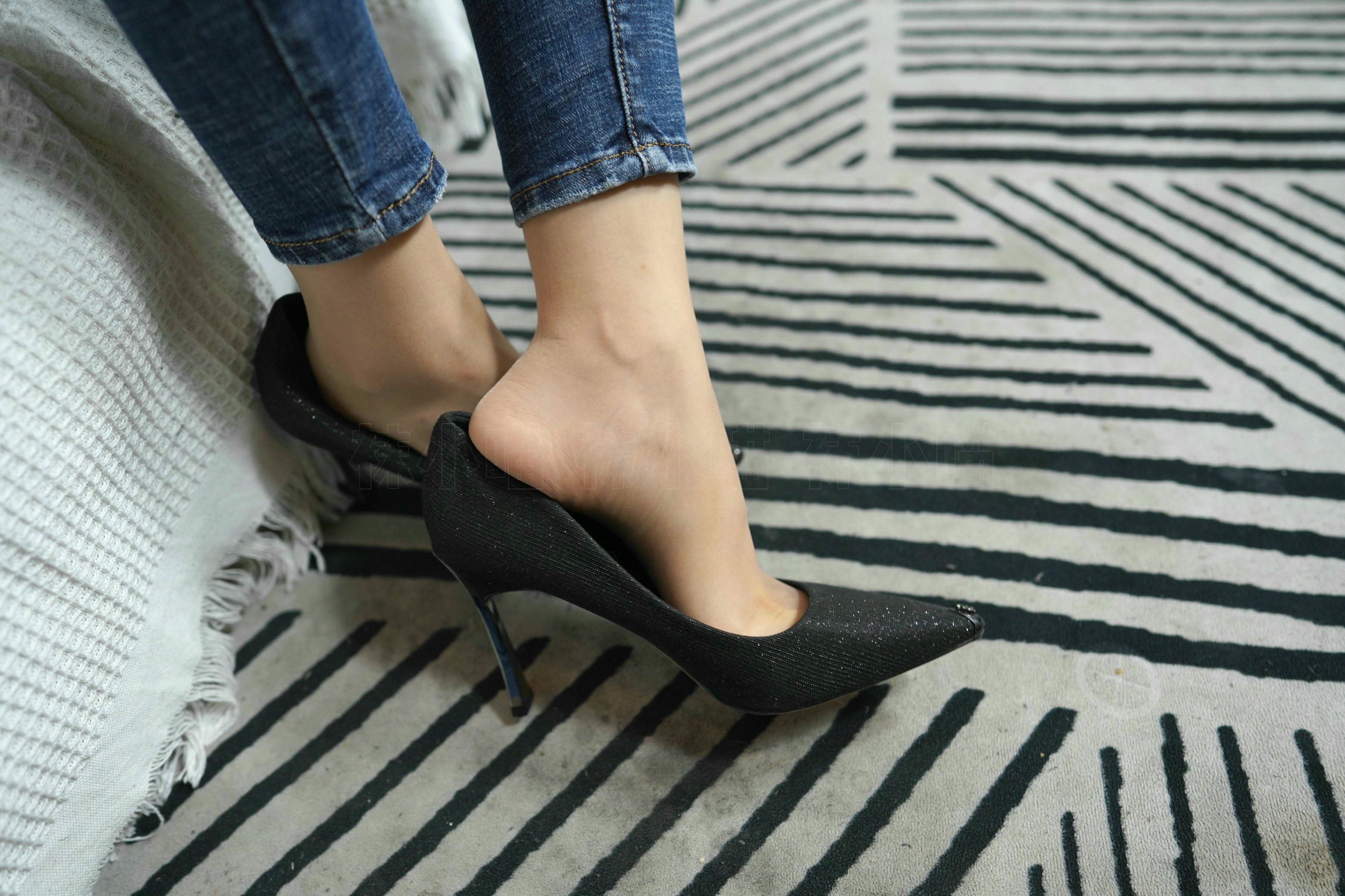 袜小喵 KT250 秋天就要裤里丝 [99P+268M]_第1集