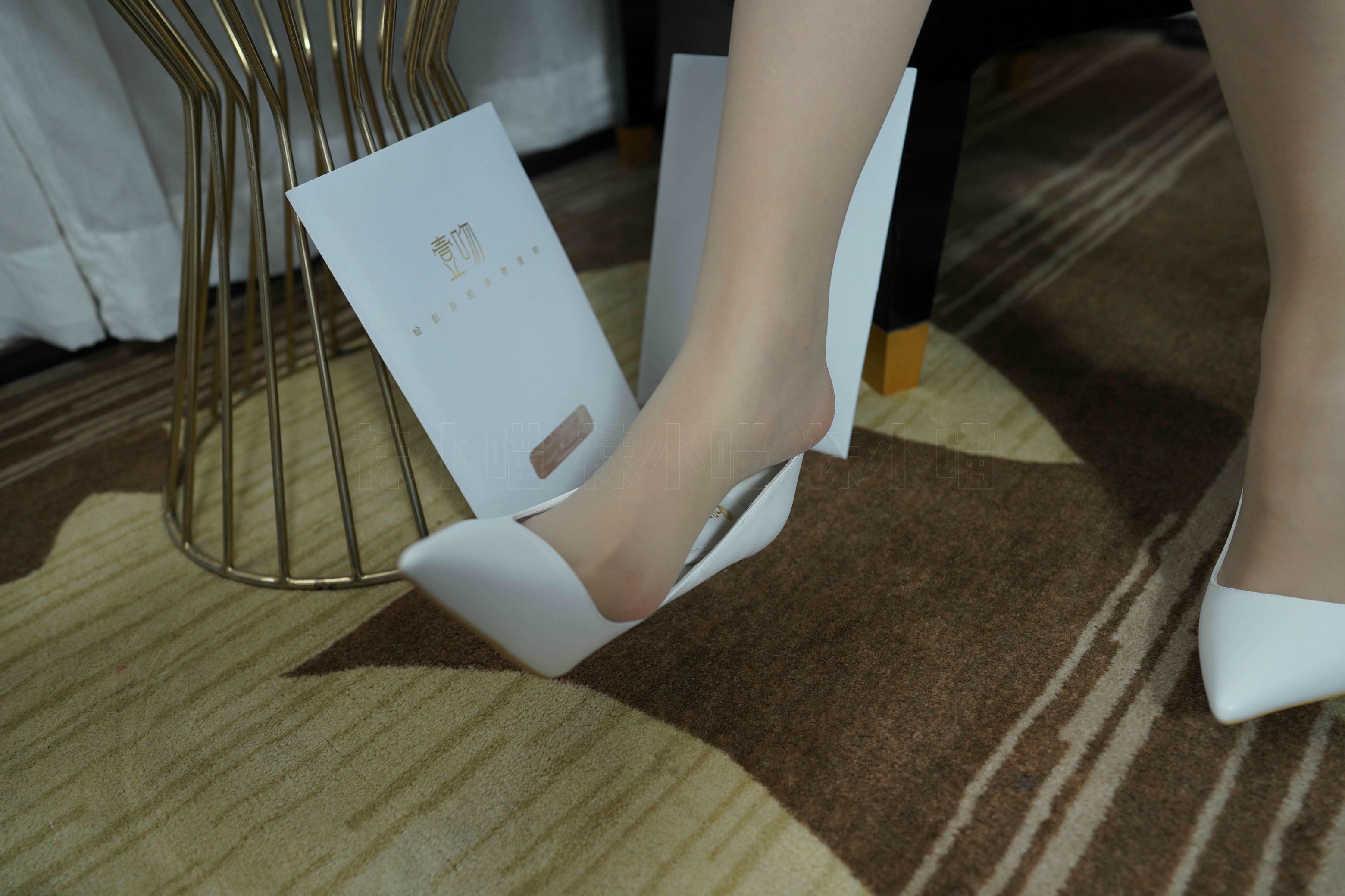 袜小喵 KT252 浅蓝连衣裙 [88P+116M]_第2集