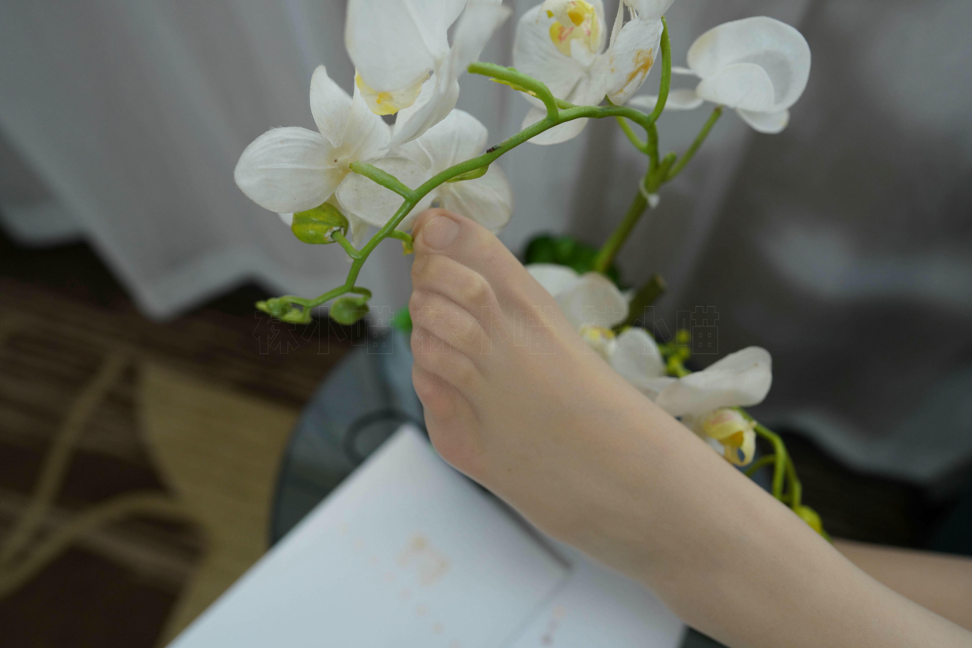 袜小喵 KT252 浅蓝连衣裙 [88P+116M]_第4集