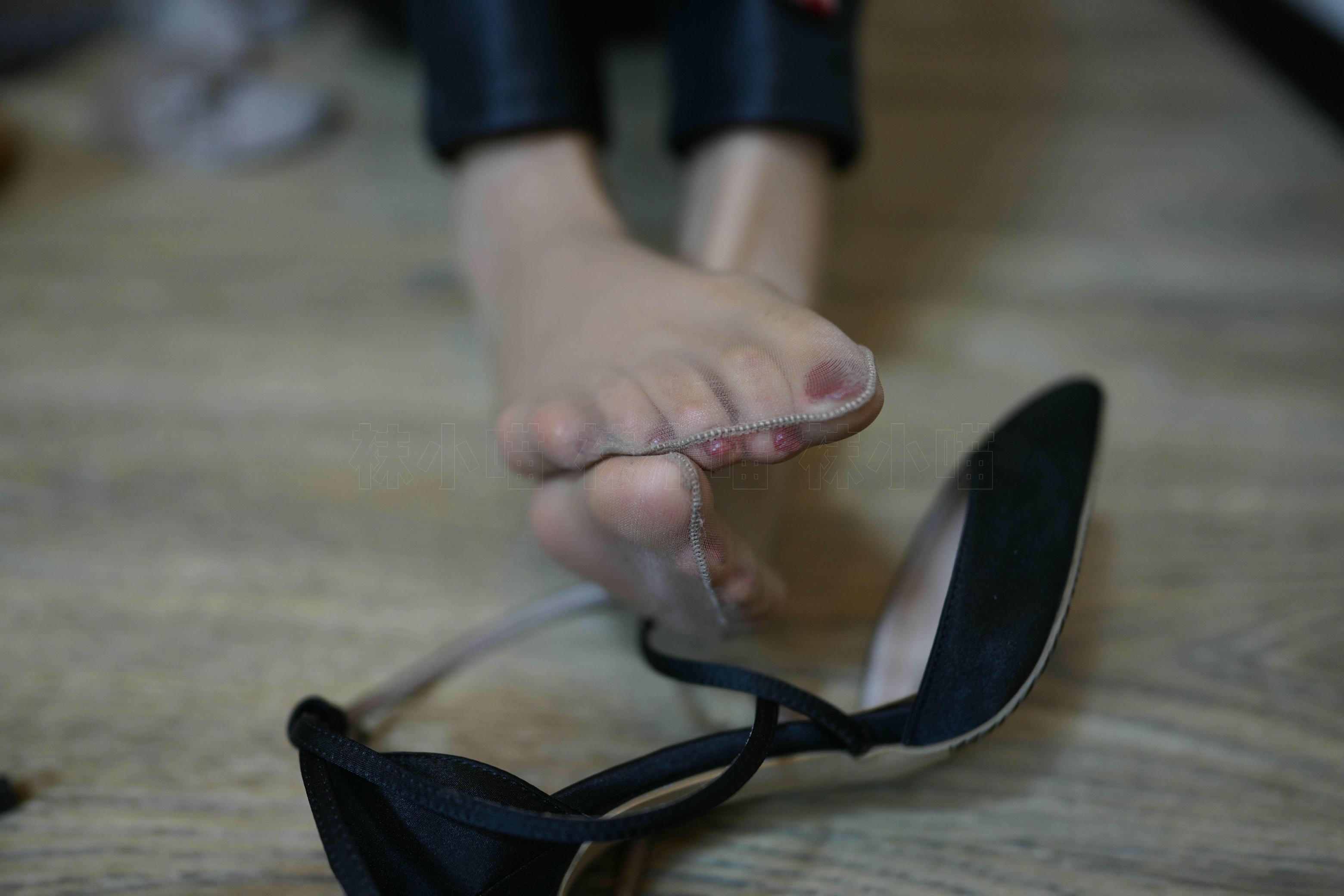 袜小喵 KT255 皮裤 [98P+133M]_第4集