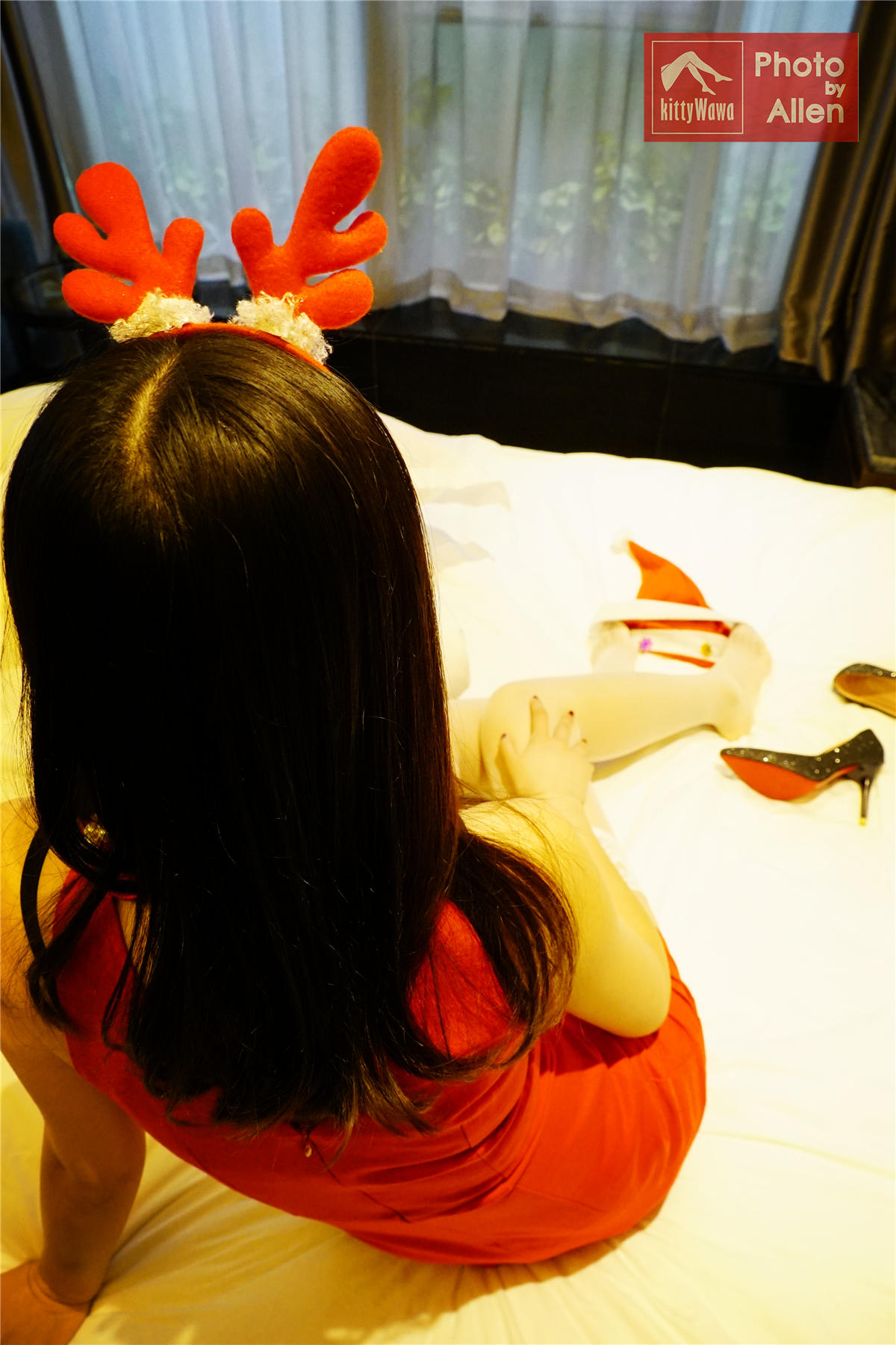 袜小喵 KT026 圣诞特刊 致命平安夜 [99P+20M]_第1集