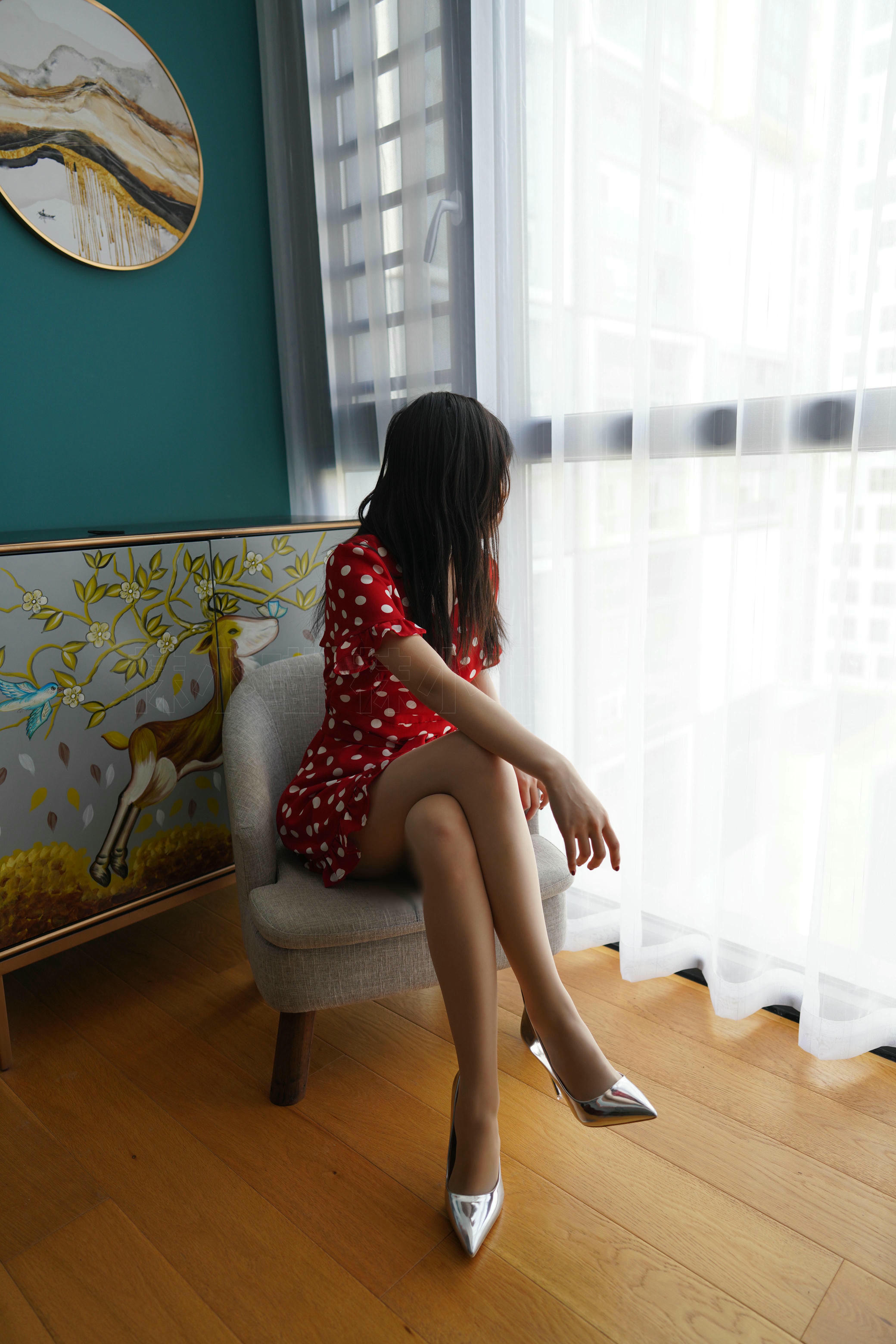 袜小喵 KT263 波点红裙 [96P+114M]_第1集