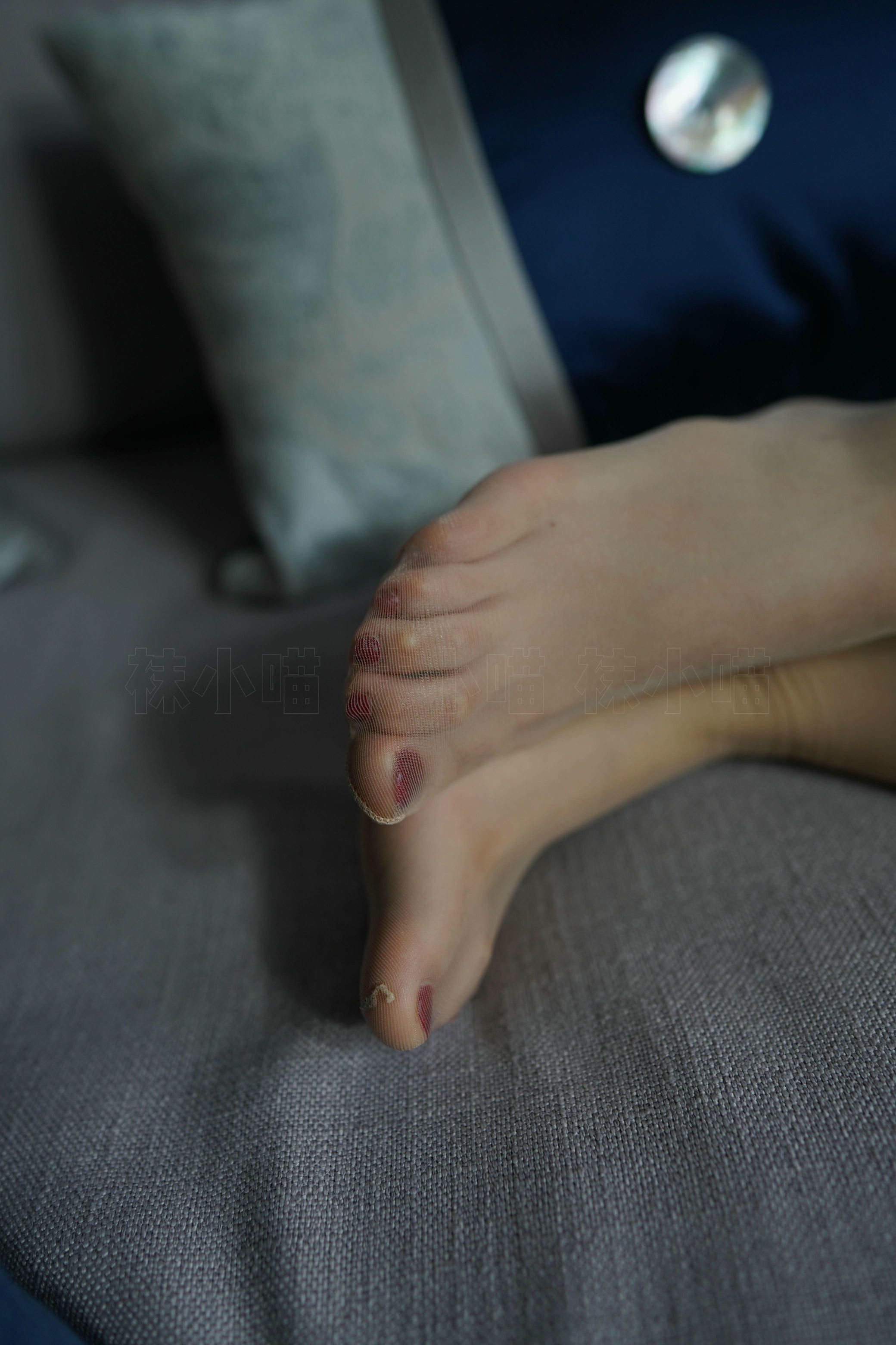 袜小喵 KT264 黑短裙与靴 [99P+164M]_第5集