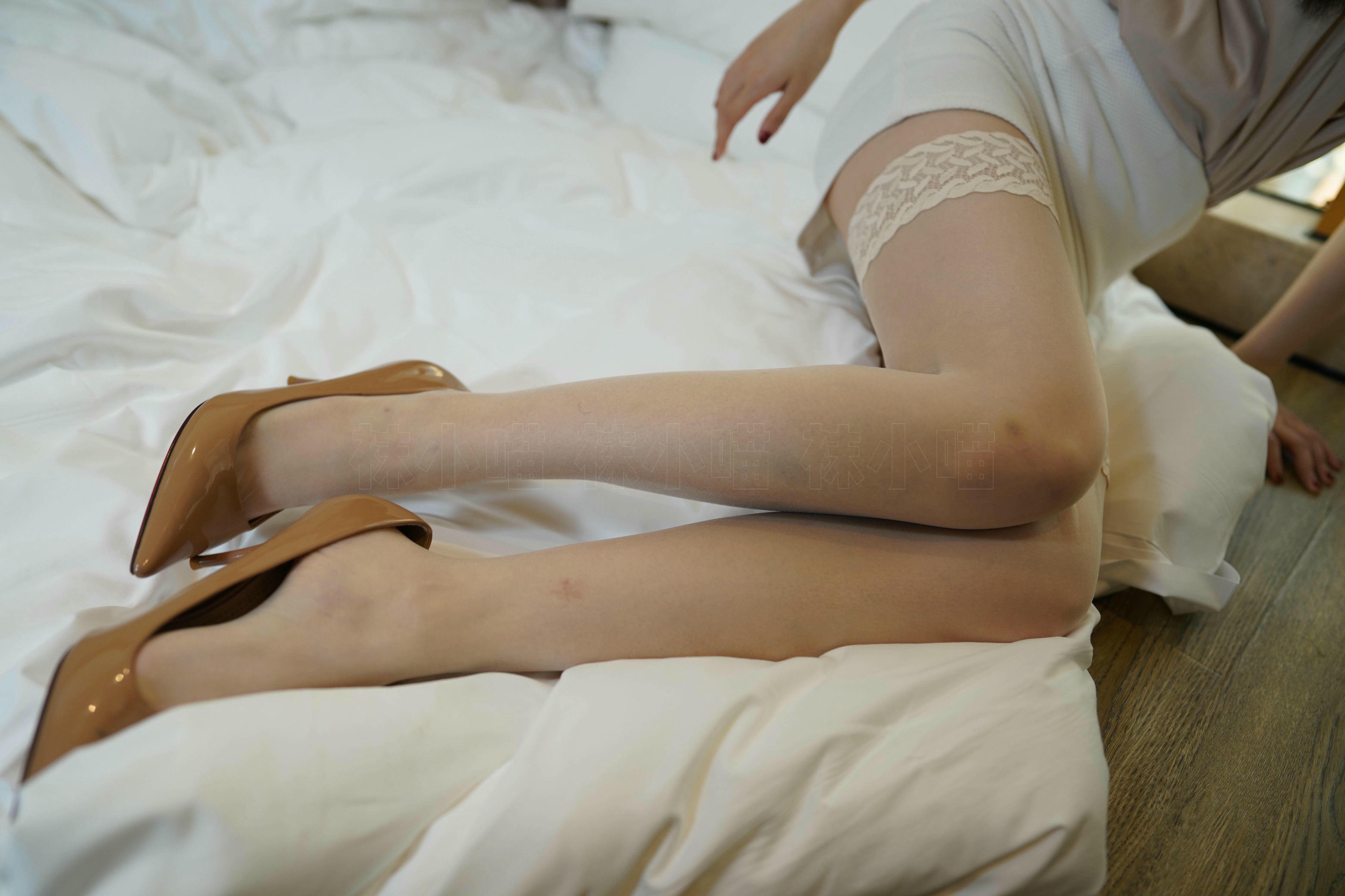 袜小喵 KT265 蕾丝与白裙 [99P+97M]_第4集