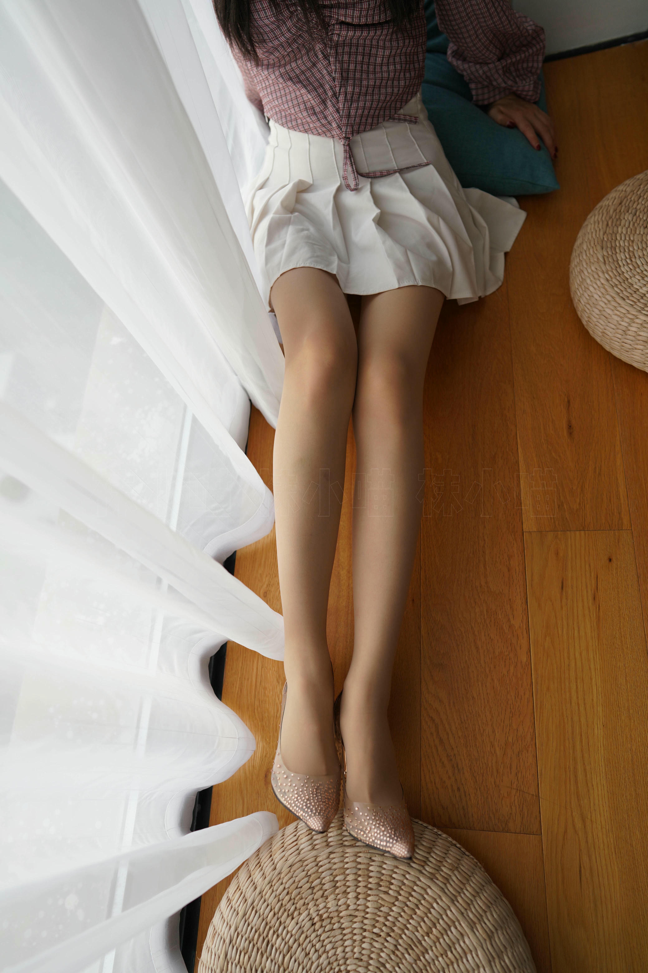 袜小喵 KT269 清新小格子 [99P+128M]_第1集