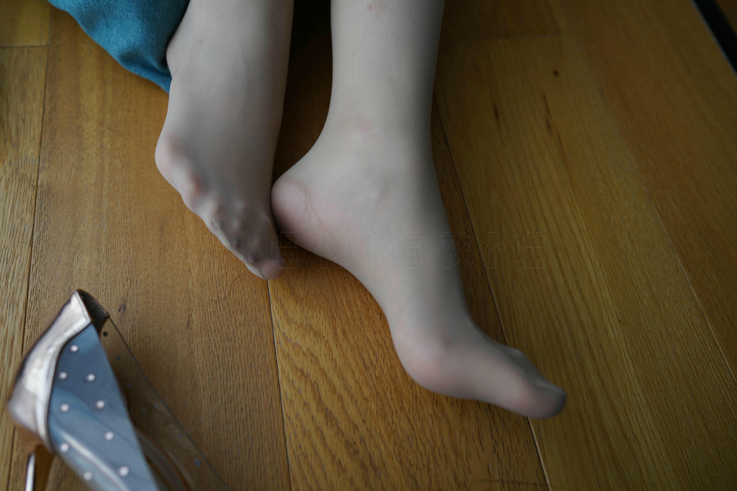 袜小喵 KT269 清新小格子 [99P+128M]_第3集