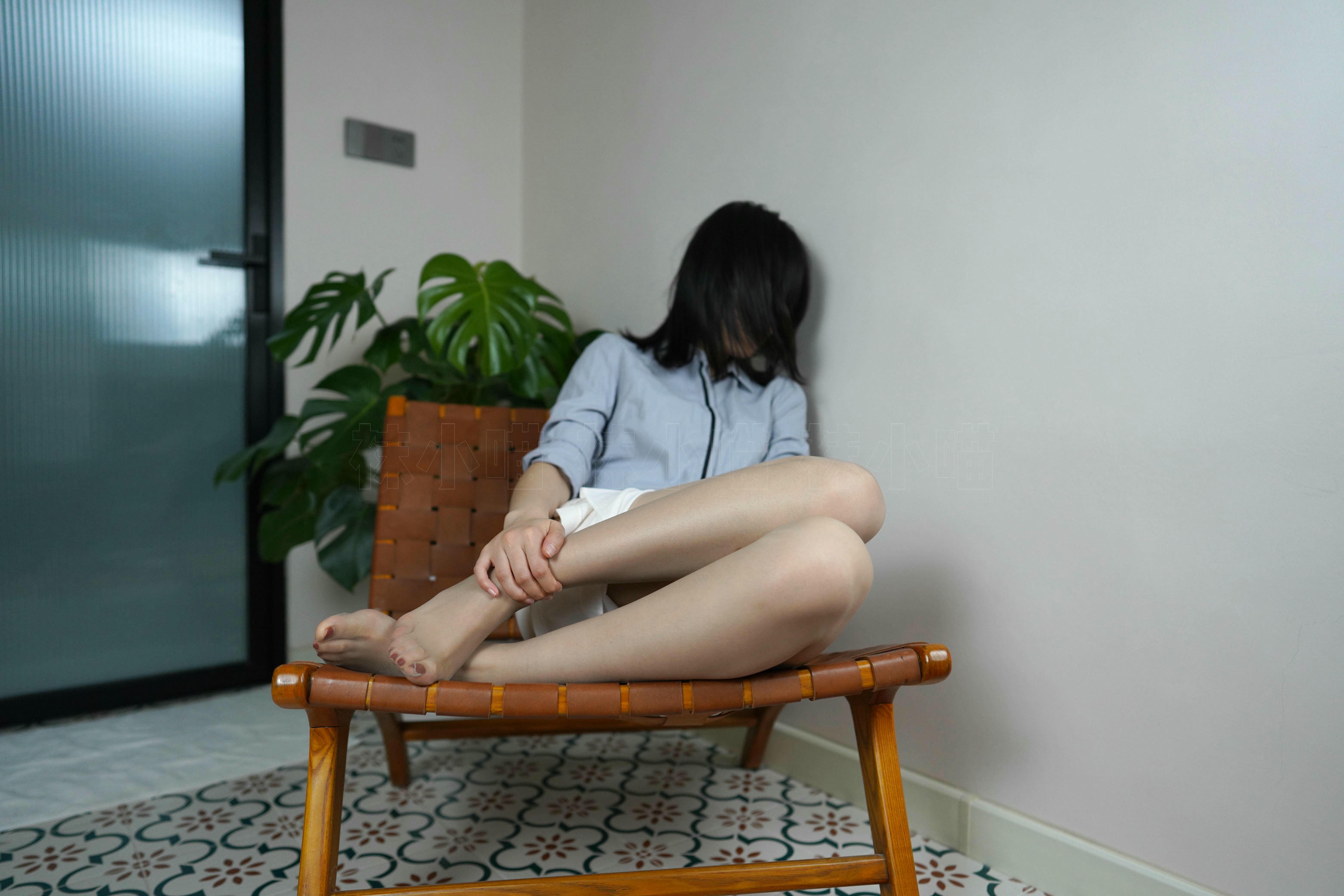 袜小喵 KT276 清新白高跟 [65P+102MB]_第2集