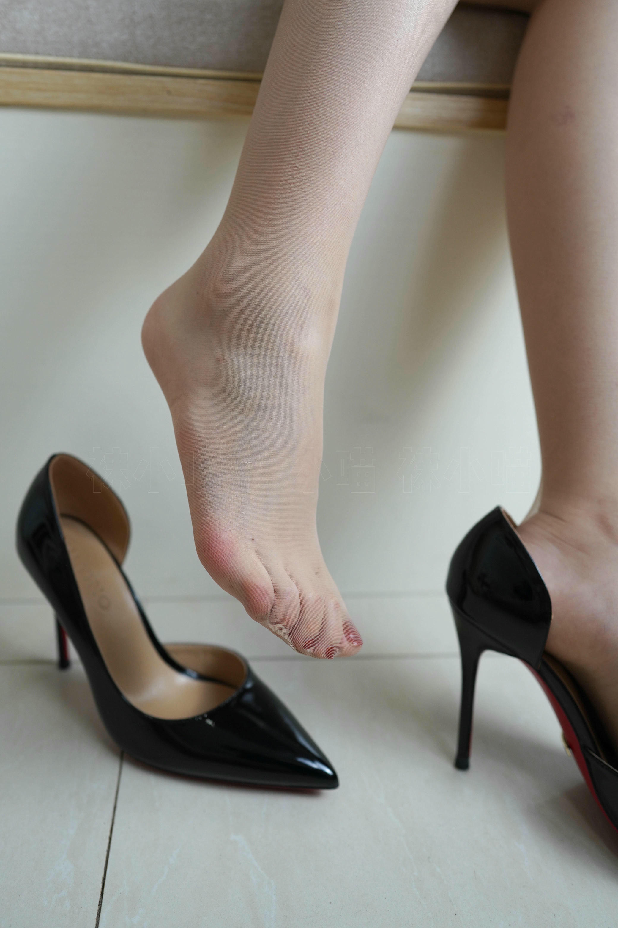 袜小喵 KT277 黑色格调 [75P+85.9MB]_第4集