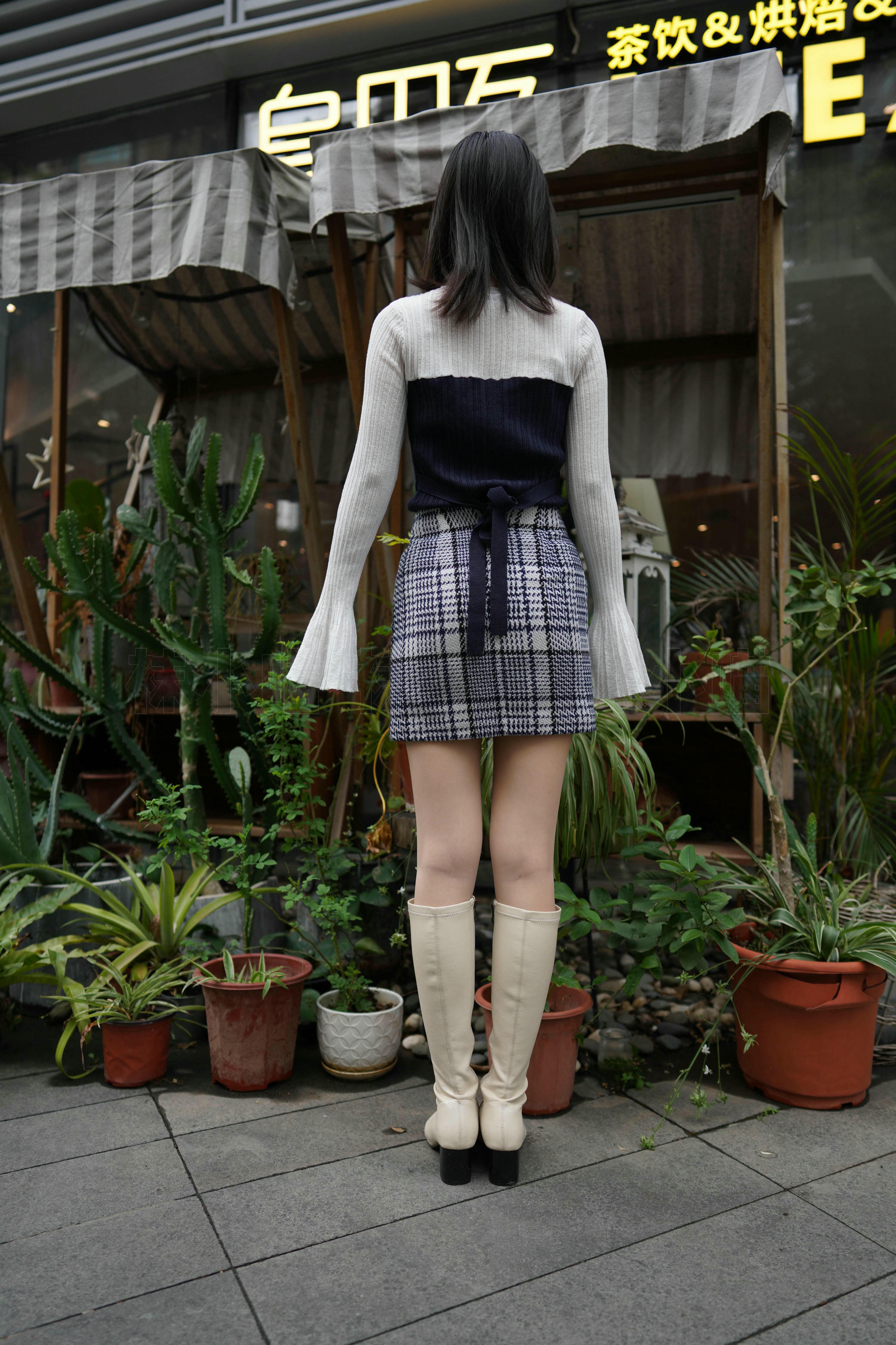 袜小喵 KT280 户外休闲吧[84+1P／145MB]_第2集