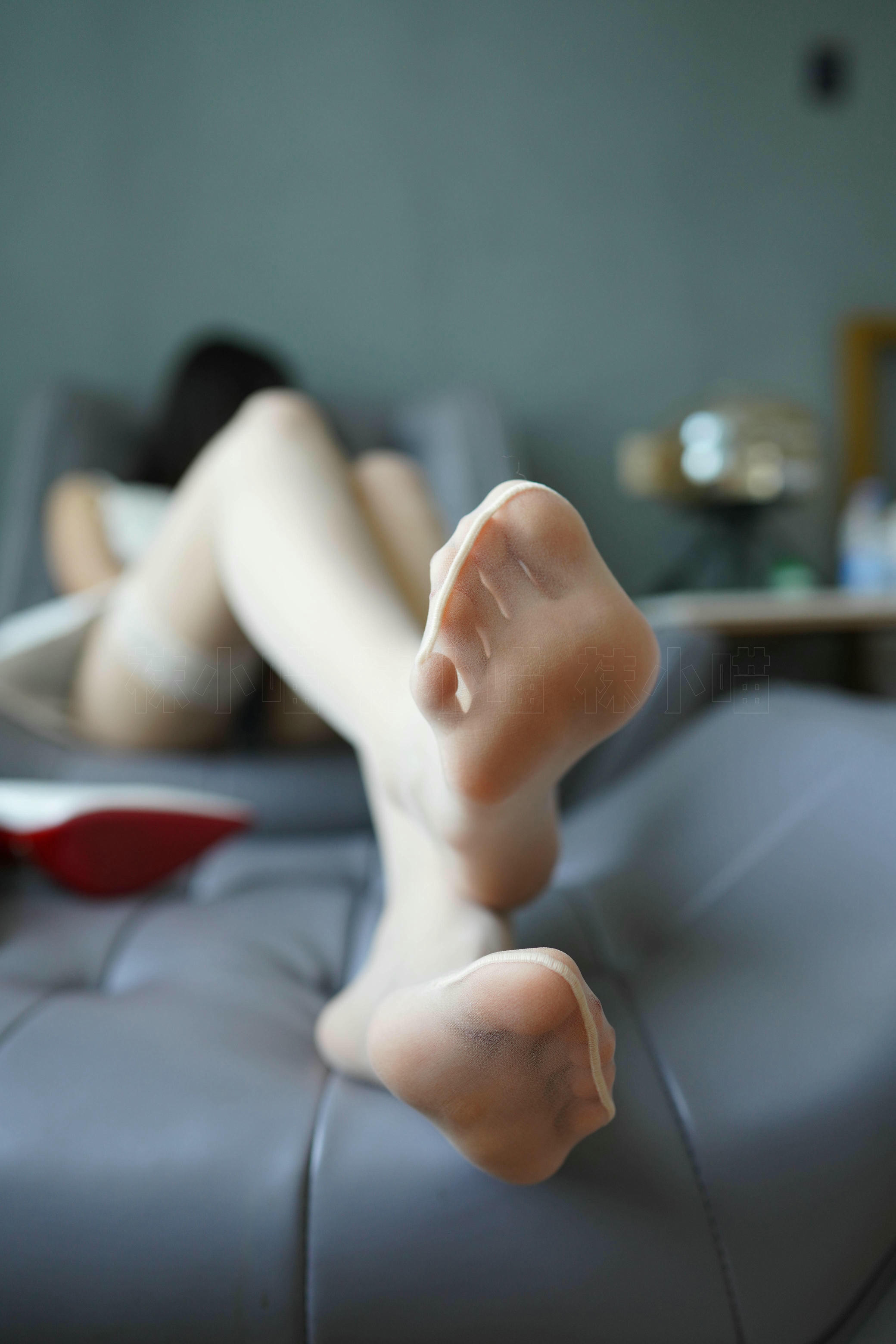 袜小喵 KT282 洁白无暇 [93+1P／117MB]_第3集