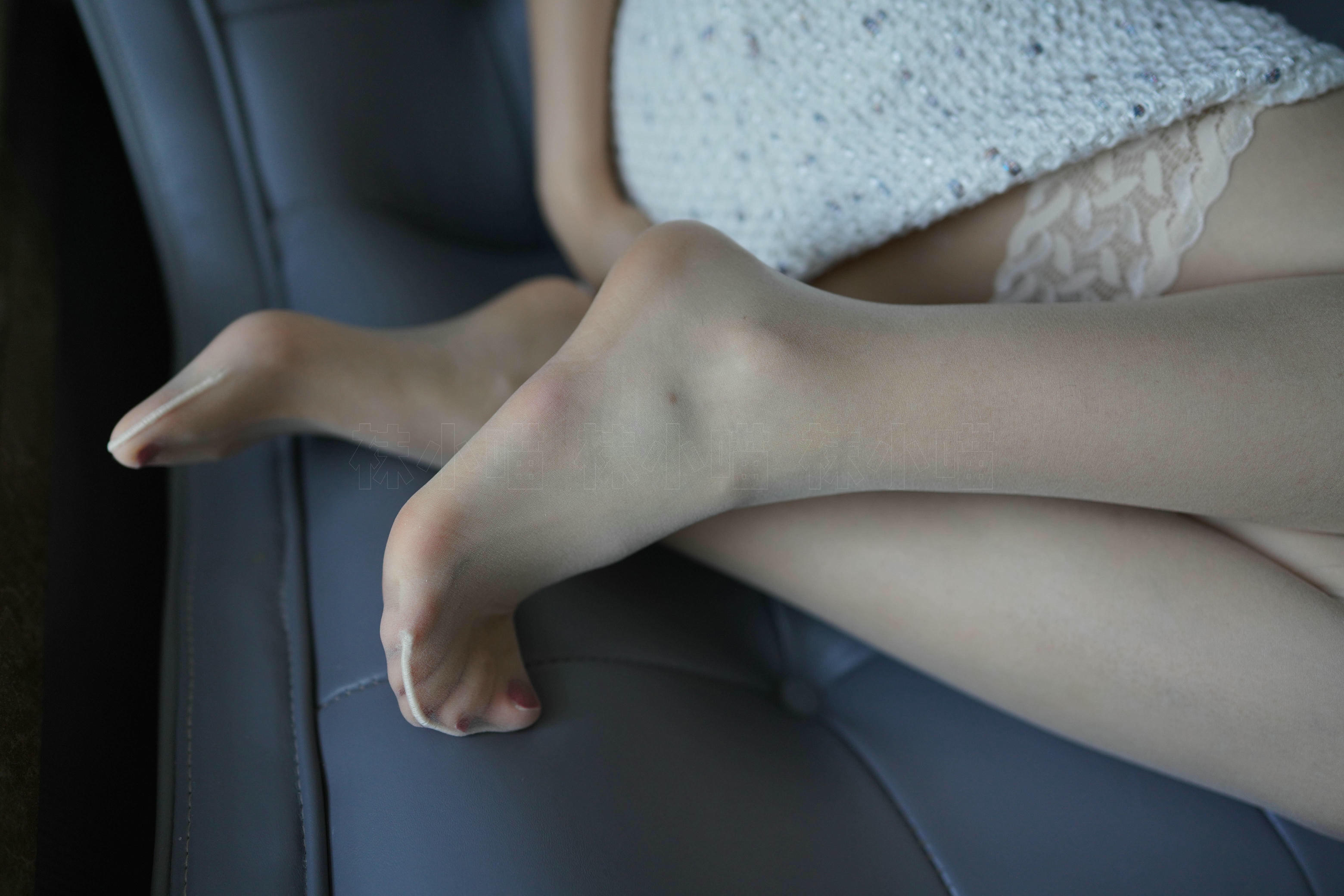 袜小喵 KT282 洁白无暇 [93+1P／117MB]_第5集