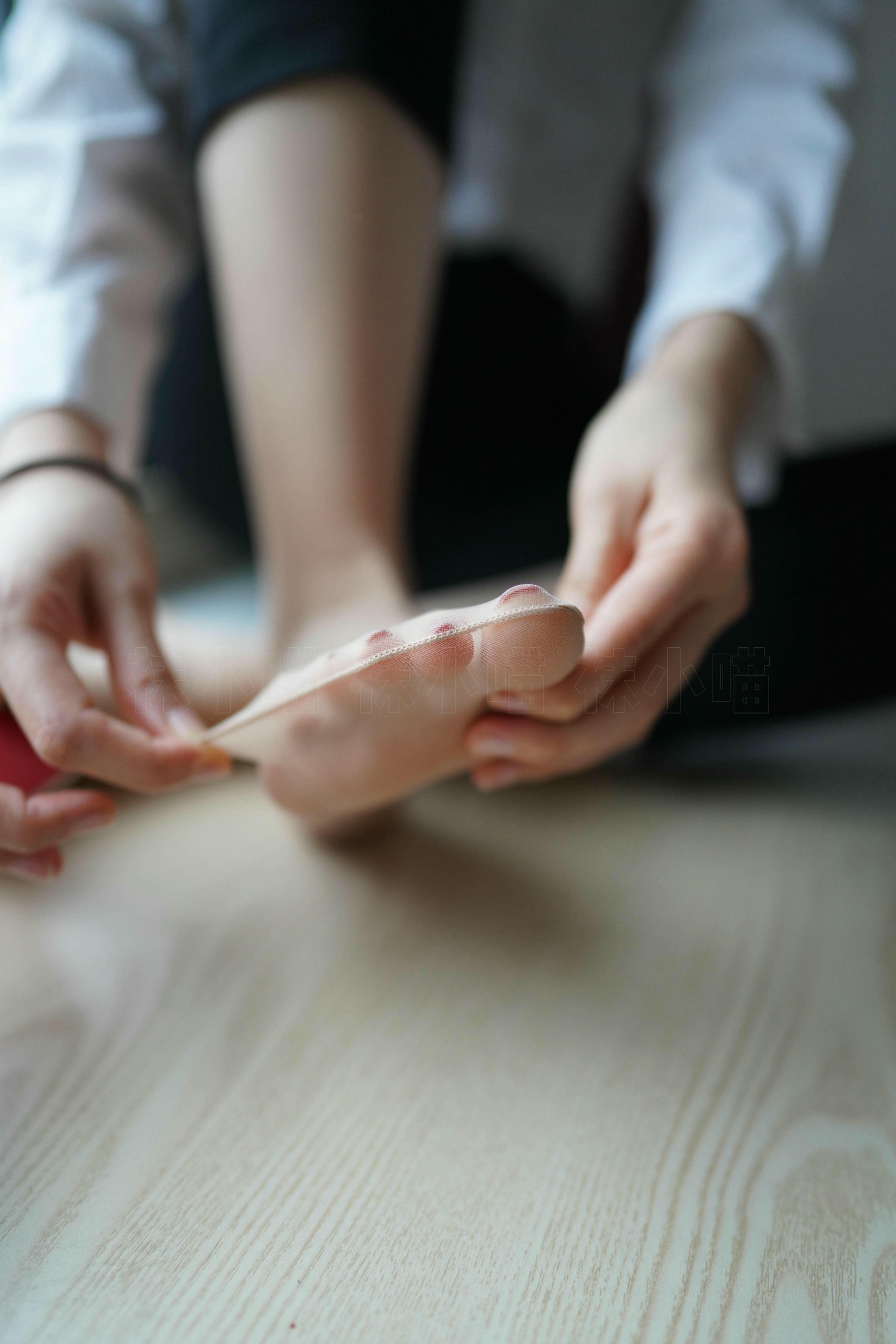 袜小喵 KT284 窗台[88+1P／96.3MB]_第2集