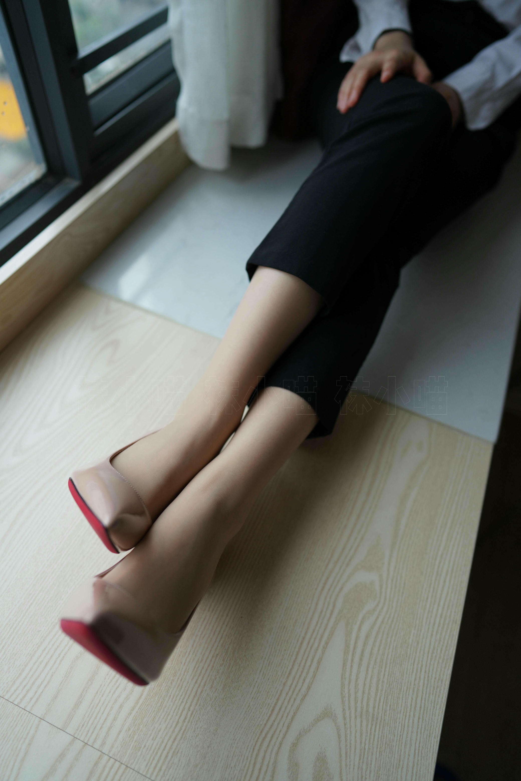 袜小喵 KT284 窗台[88+1P／96.3MB]_第3集