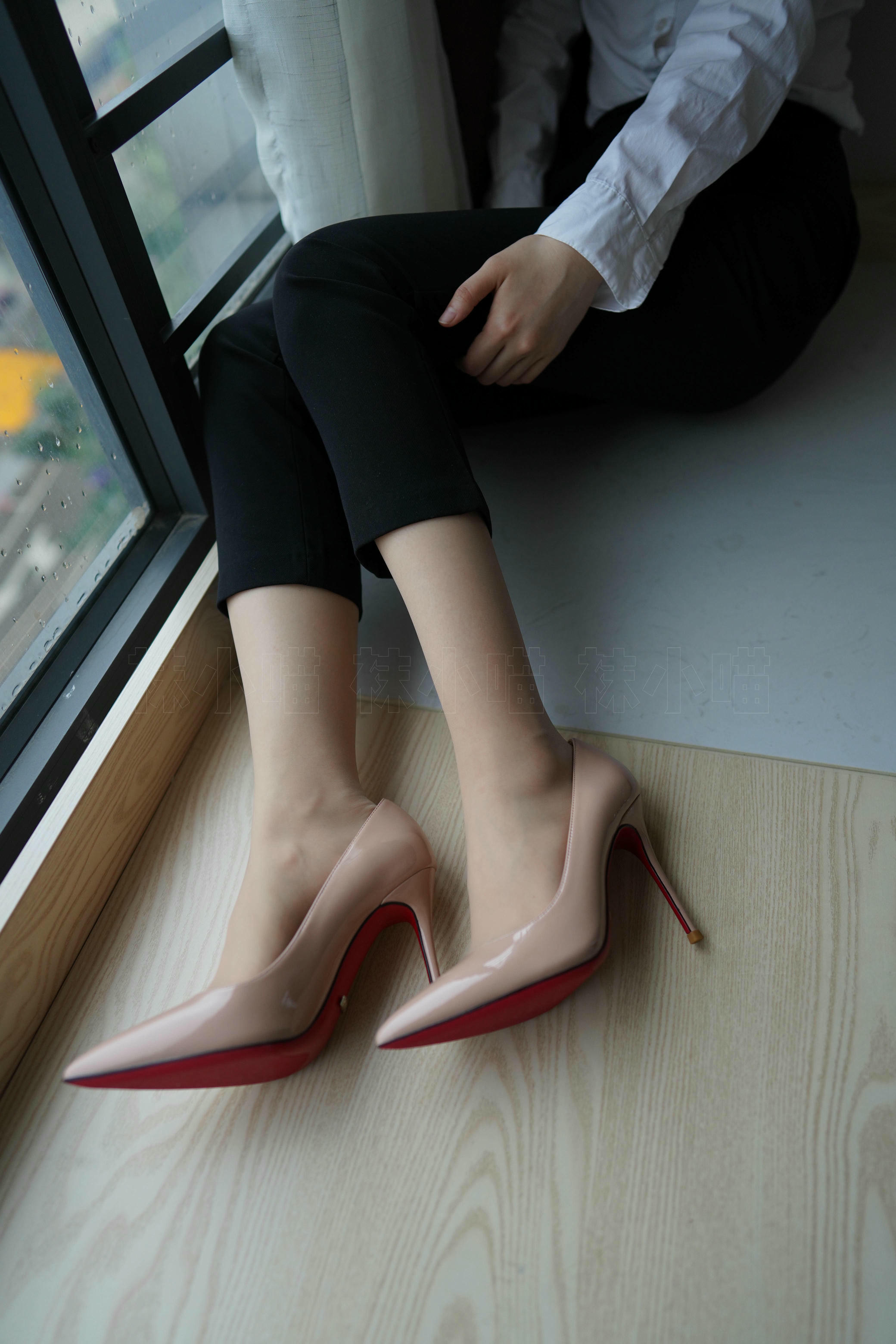 袜小喵 KT284 窗台[88+1P／96.3MB]_第3集