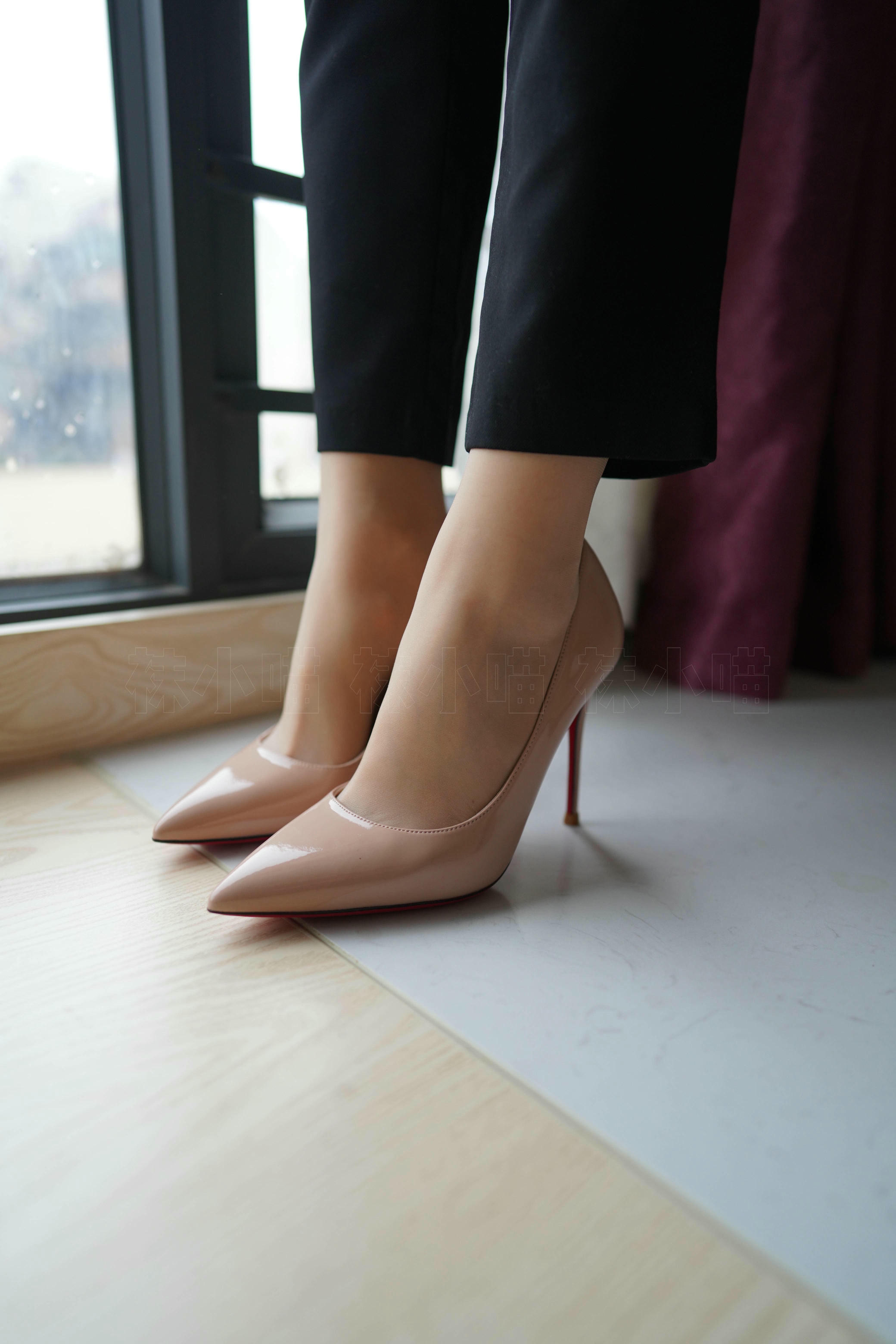 袜小喵 KT284 窗台[88+1P／96.3MB]_第3集