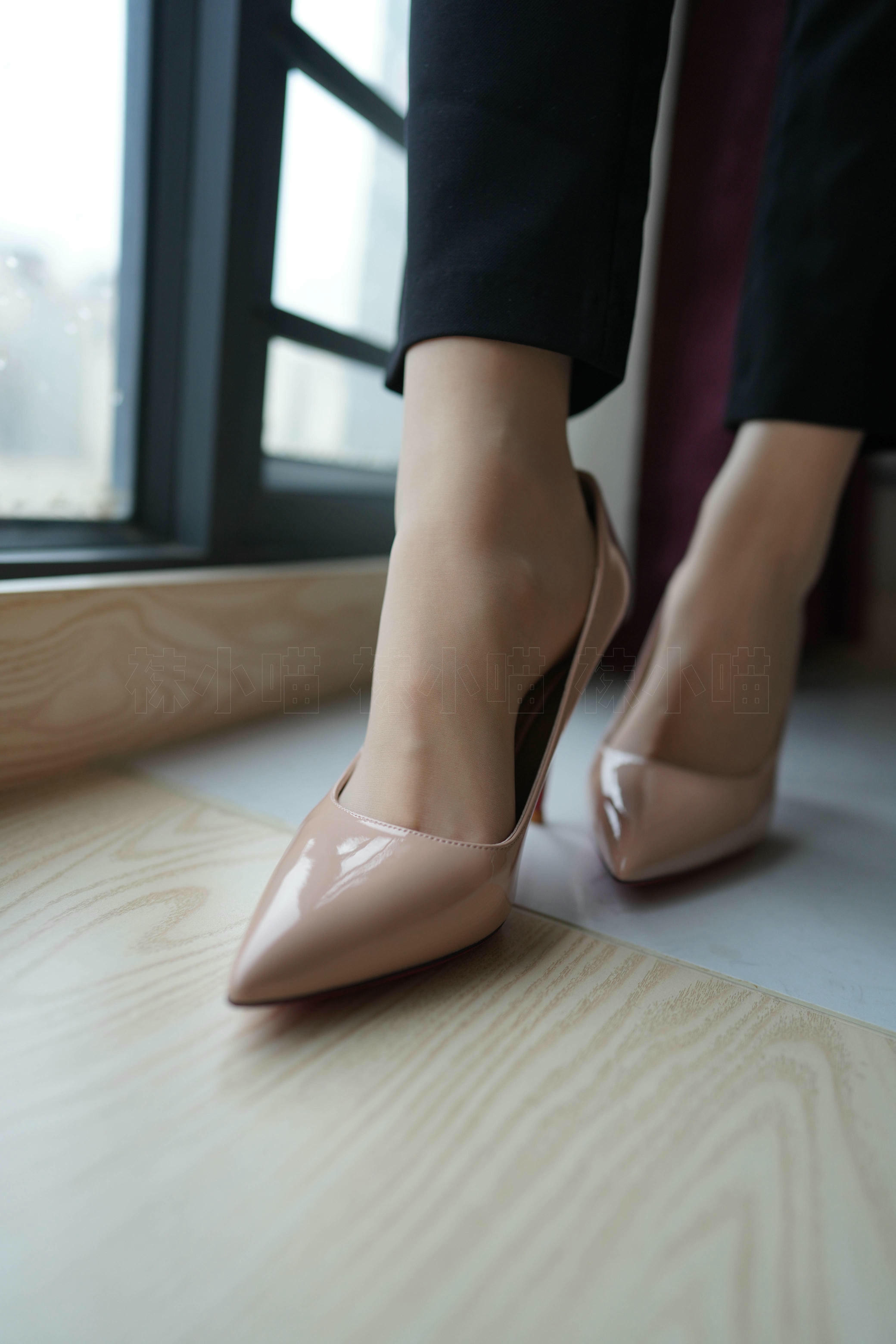 袜小喵 KT284 窗台[88+1P／96.3MB]_第3集