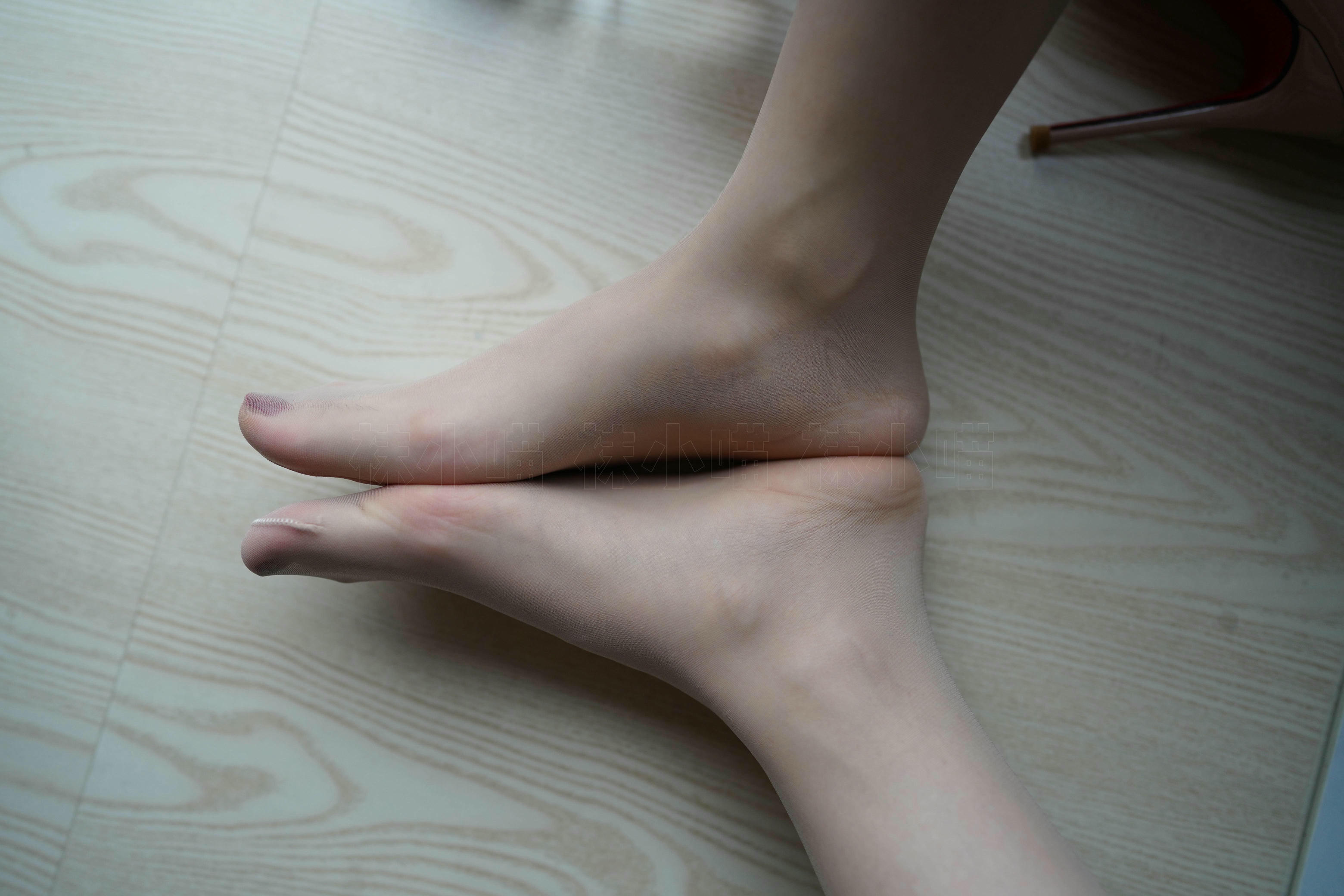 袜小喵 KT284 窗台[88+1P／96.3MB]_第4集