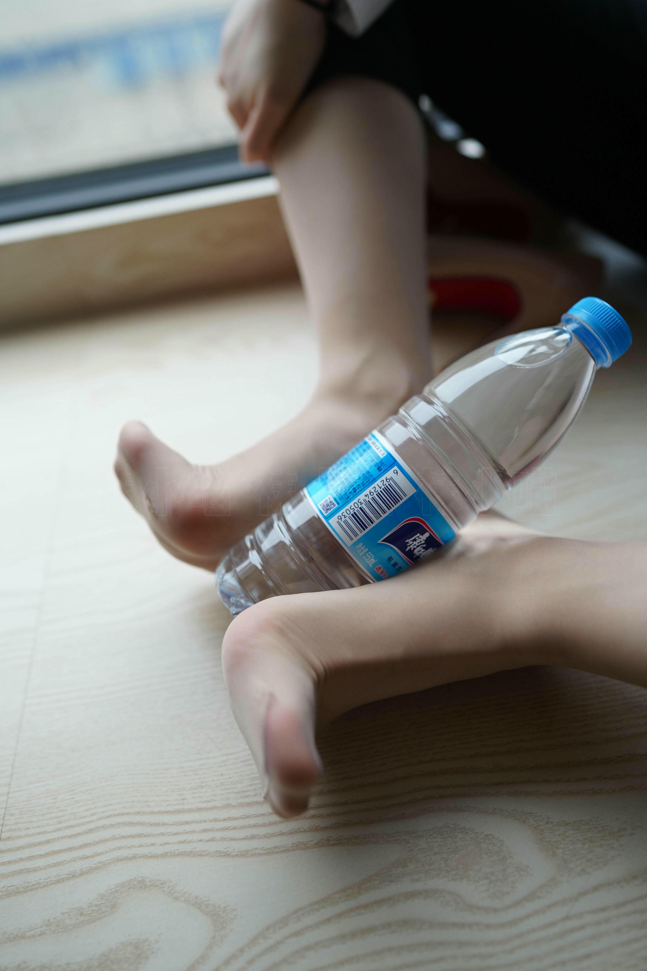 袜小喵 KT284 窗台[88+1P／96.3MB]_第4集