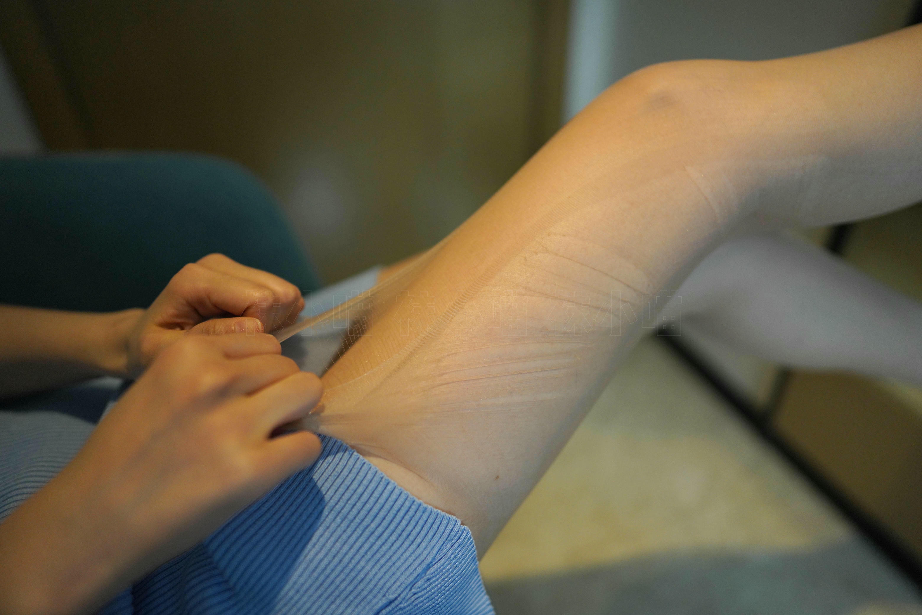 袜小喵 KT285 镜子中[93+1P／151MB]_第5集