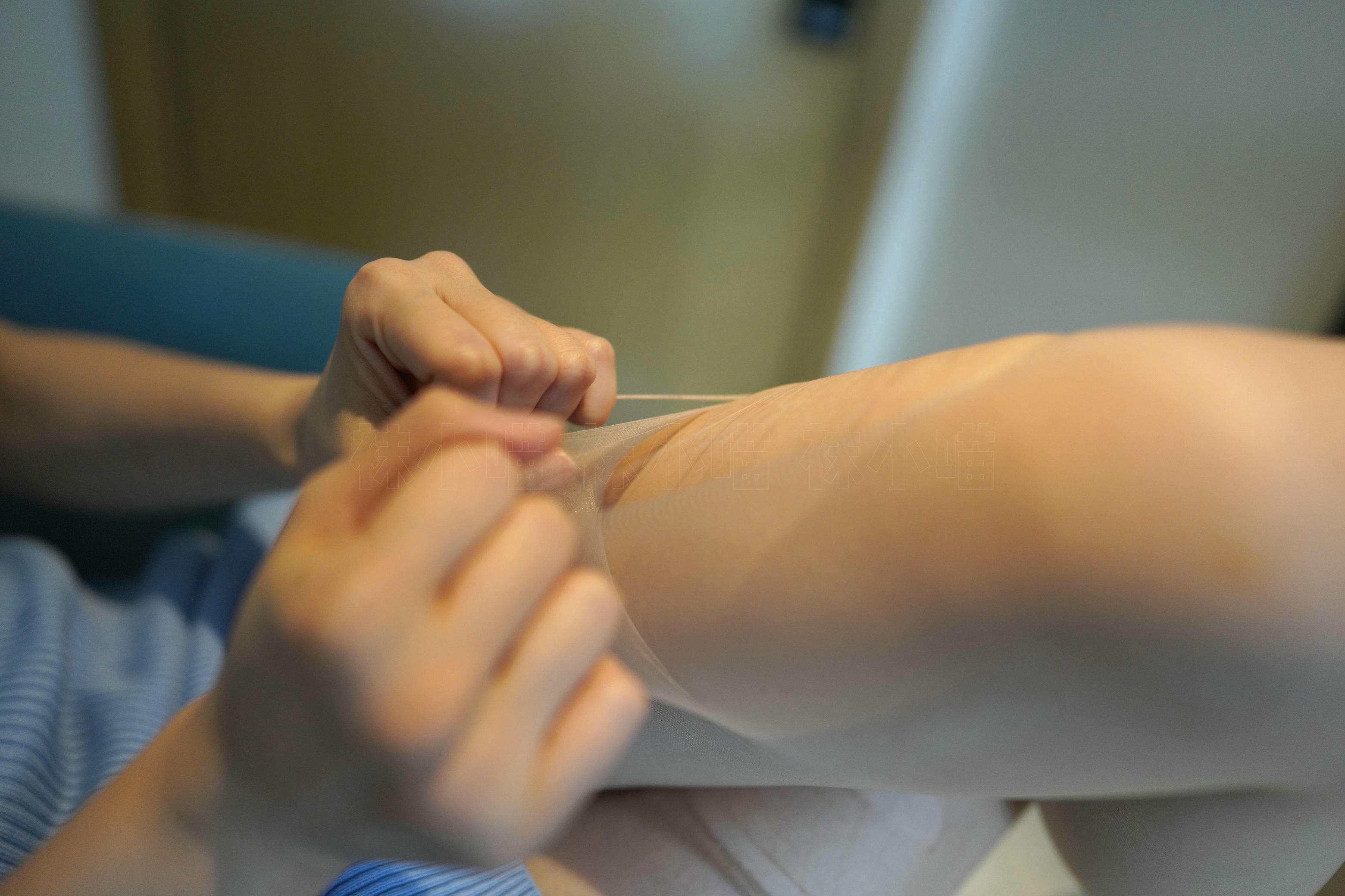 袜小喵 KT285 镜子中[93+1P／151MB]_第5集