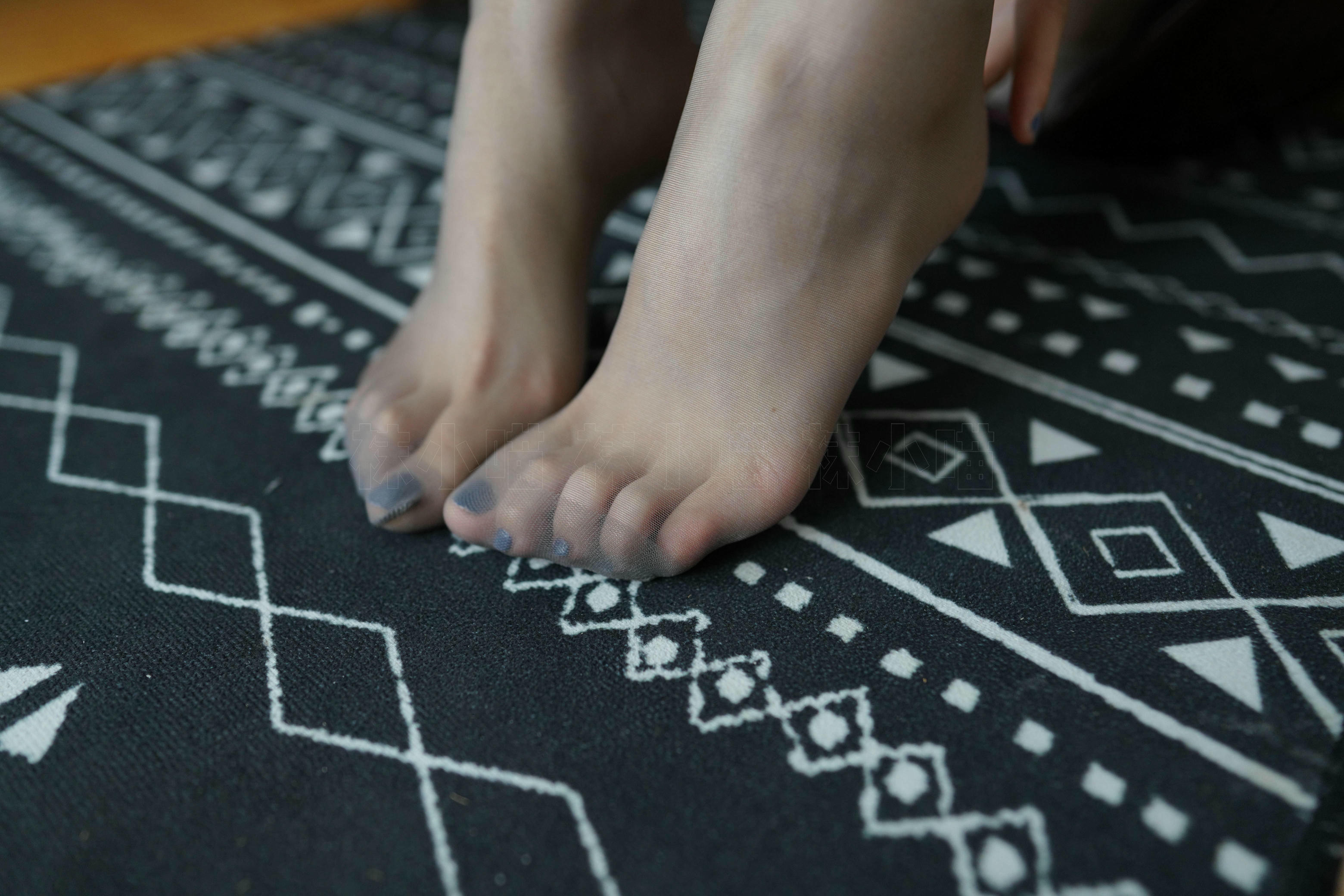 袜小喵 KT288 摇摇椅[82P／142MB]_第2集