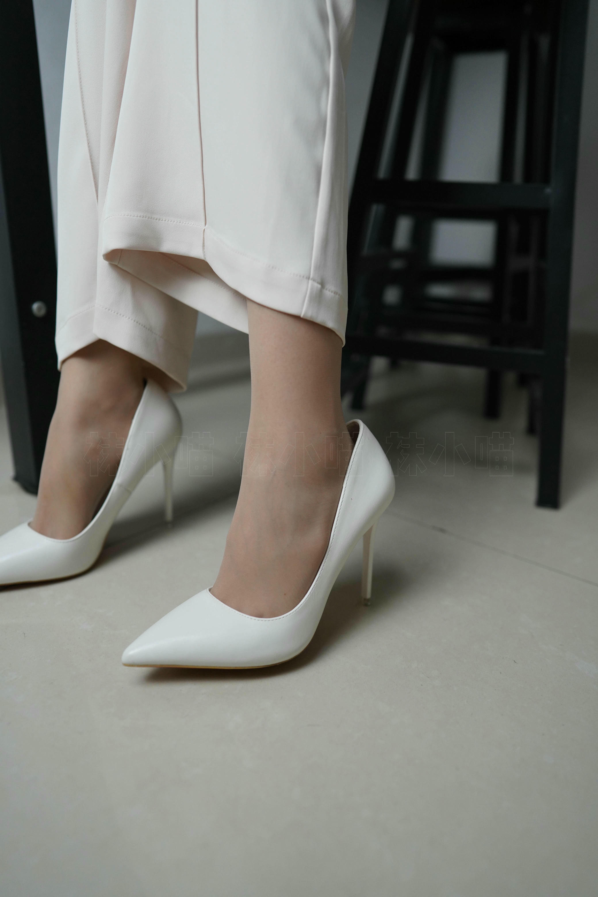 袜小喵 KT293 飘逸[100P／121MB]_第1集