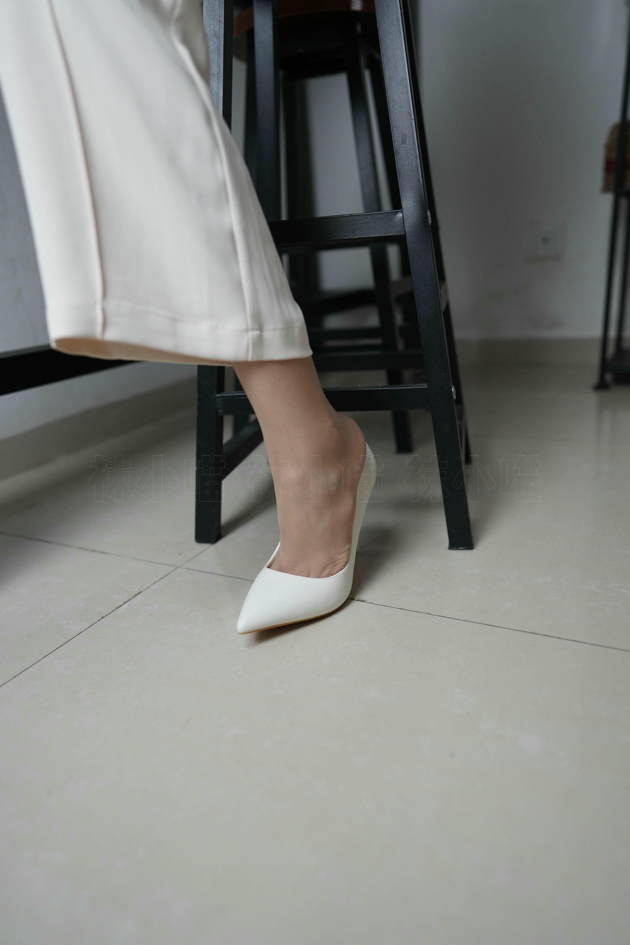 袜小喵 KT293 飘逸[100P／121MB]_第2集