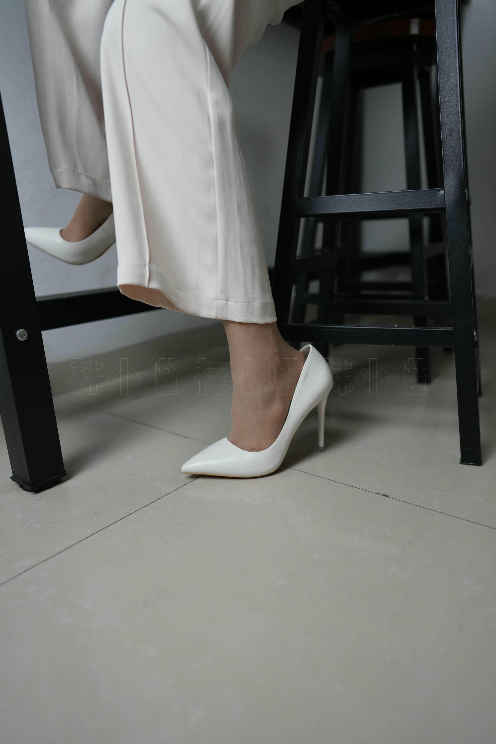 袜小喵 KT293 飘逸[100P／121MB]_第2集