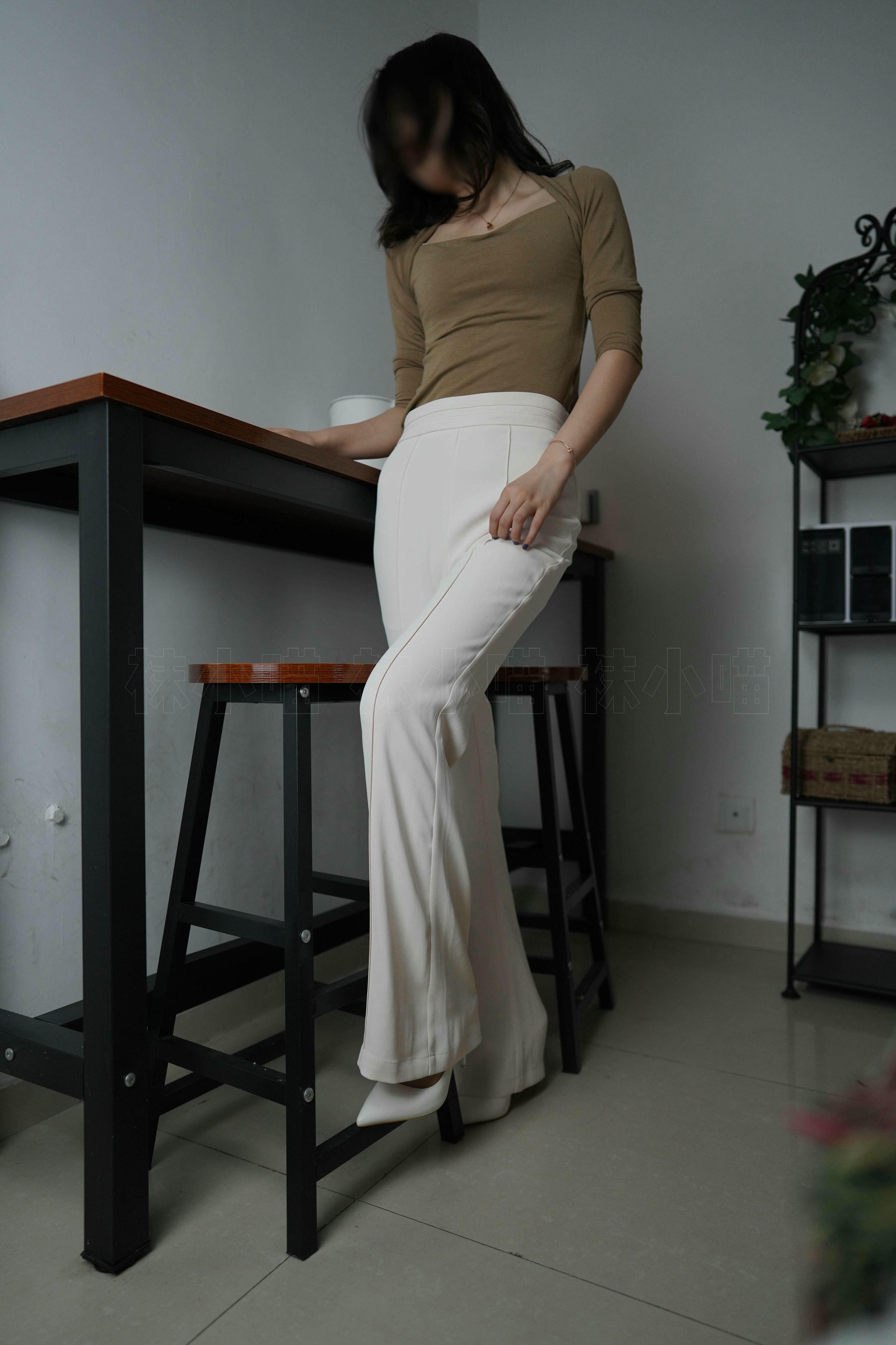 袜小喵 KT293 飘逸[100P／121MB]_第1集