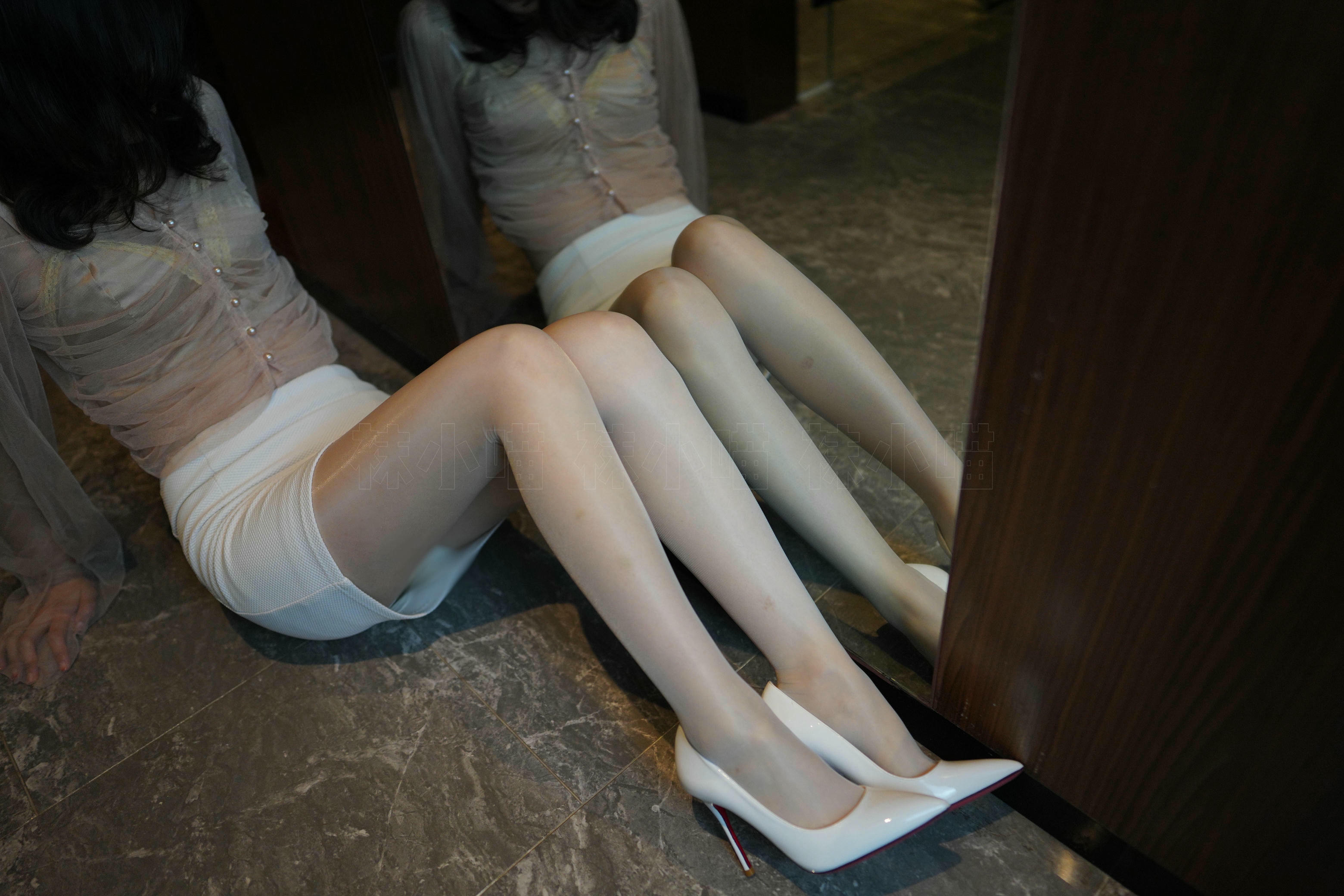 袜小喵 KT296 对视[77P／140MB]_第2集