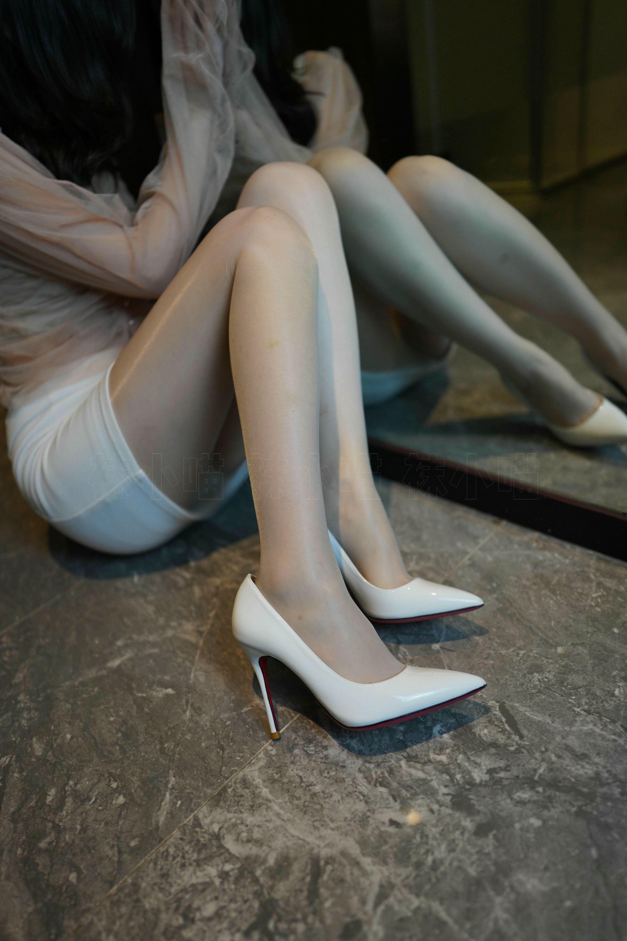 袜小喵 KT296 对视[77P／140MB]_第2集