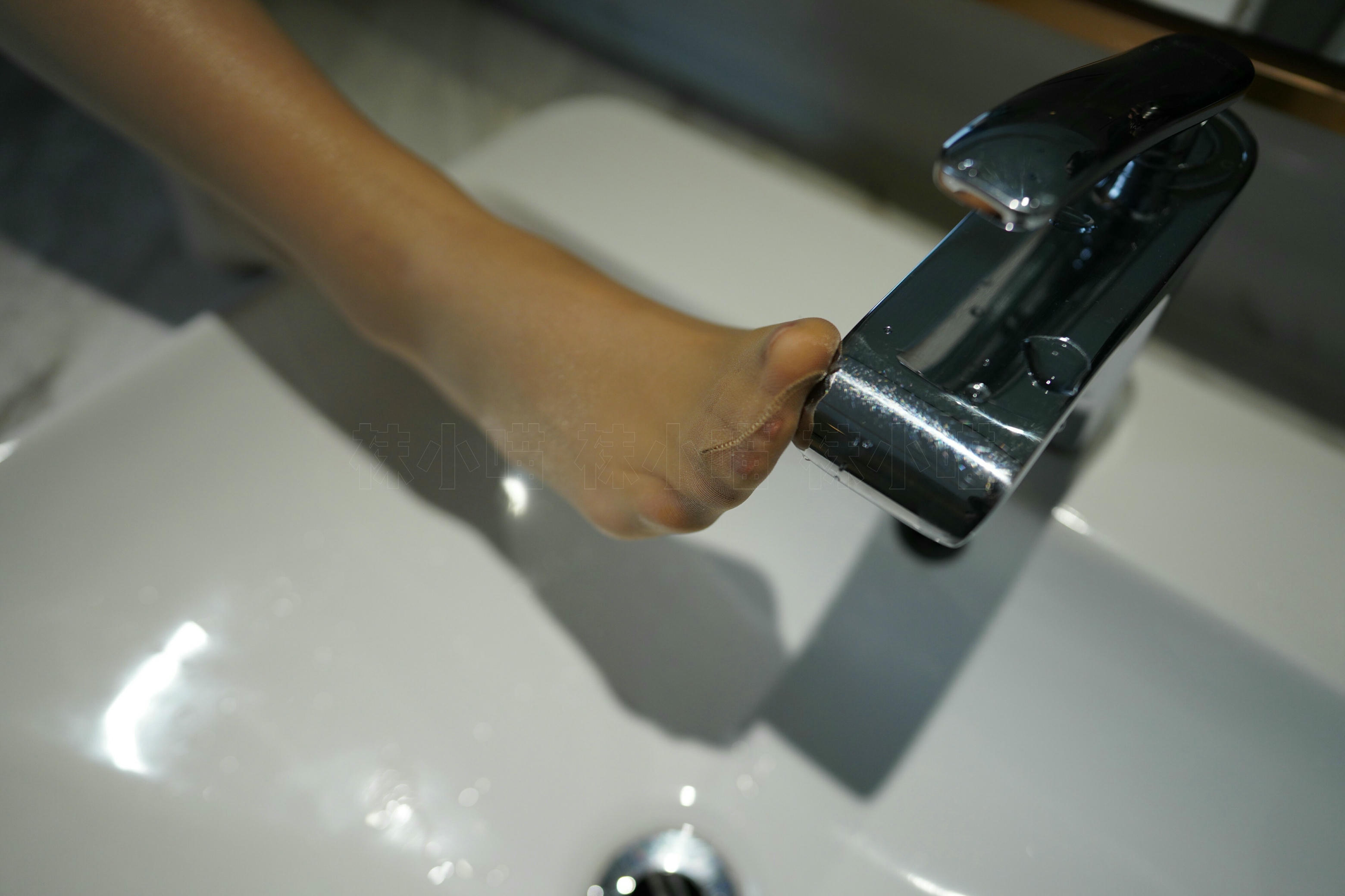 袜小喵 KT302 小溪[91P／210MB]_第3集