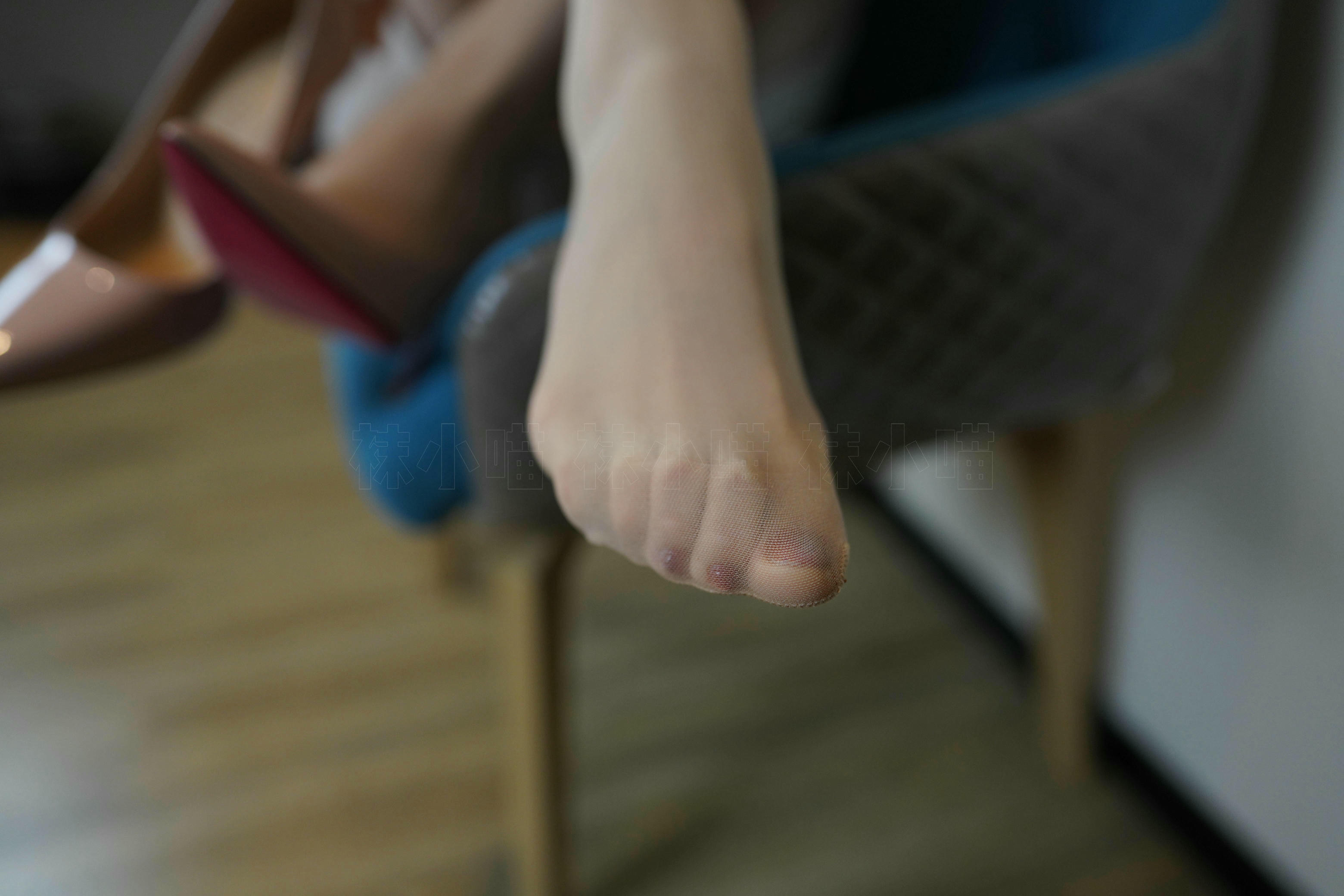 袜小喵 KT306 尝试[84P／130MB]_第3集