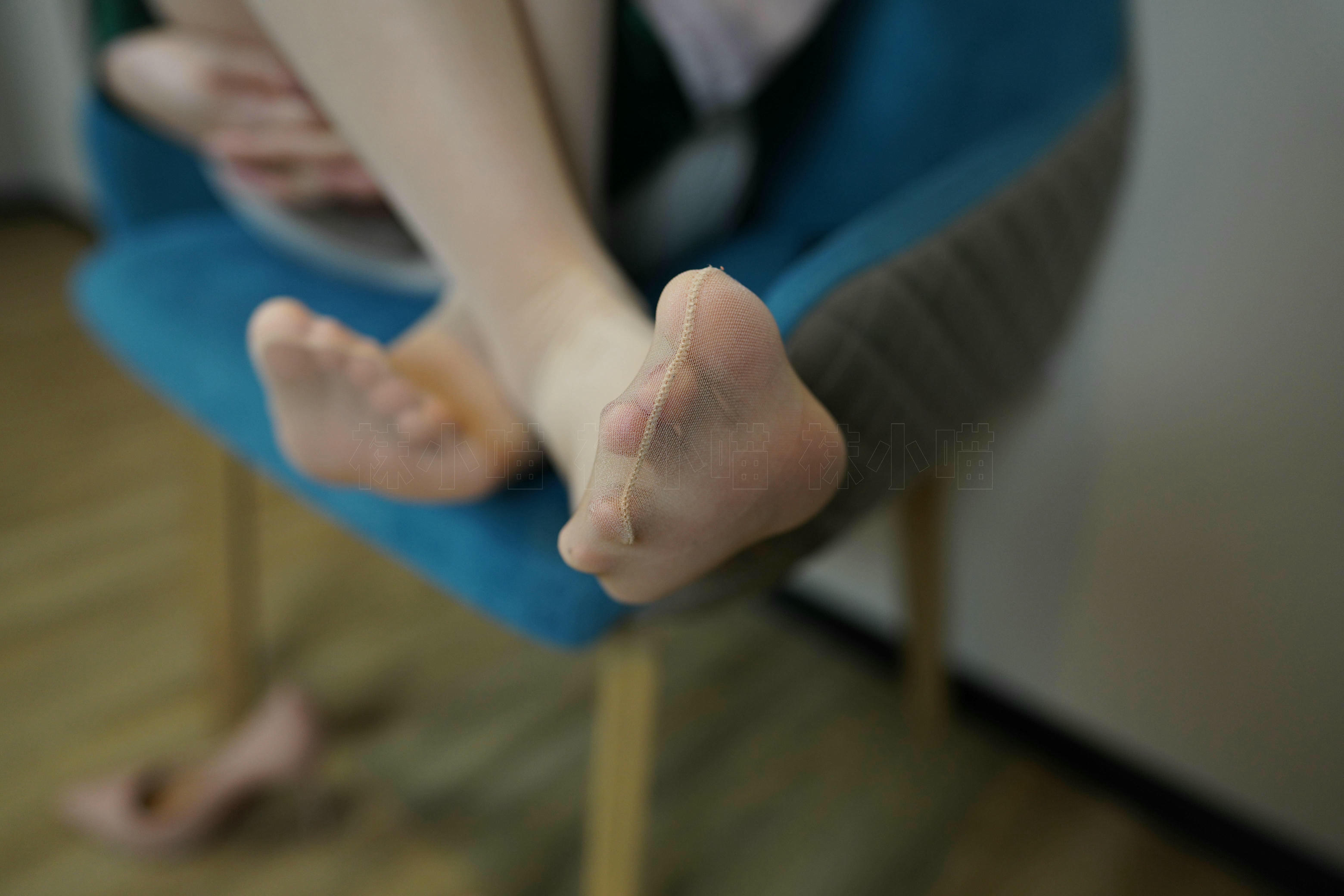 袜小喵 KT306 尝试[84P／130MB]_第4集