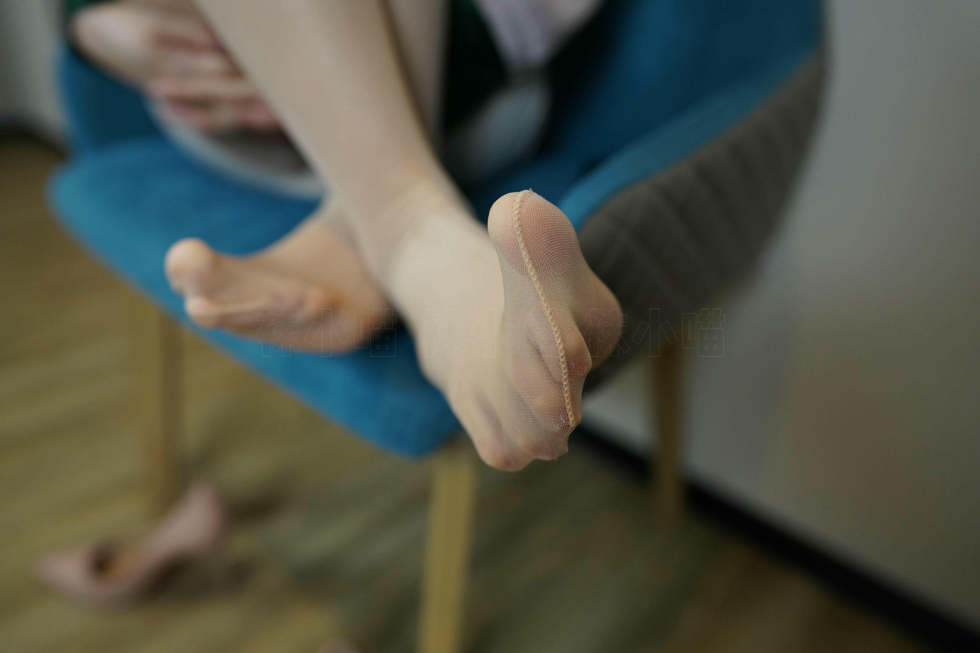 袜小喵 KT306 尝试[84P／130MB]_第4集