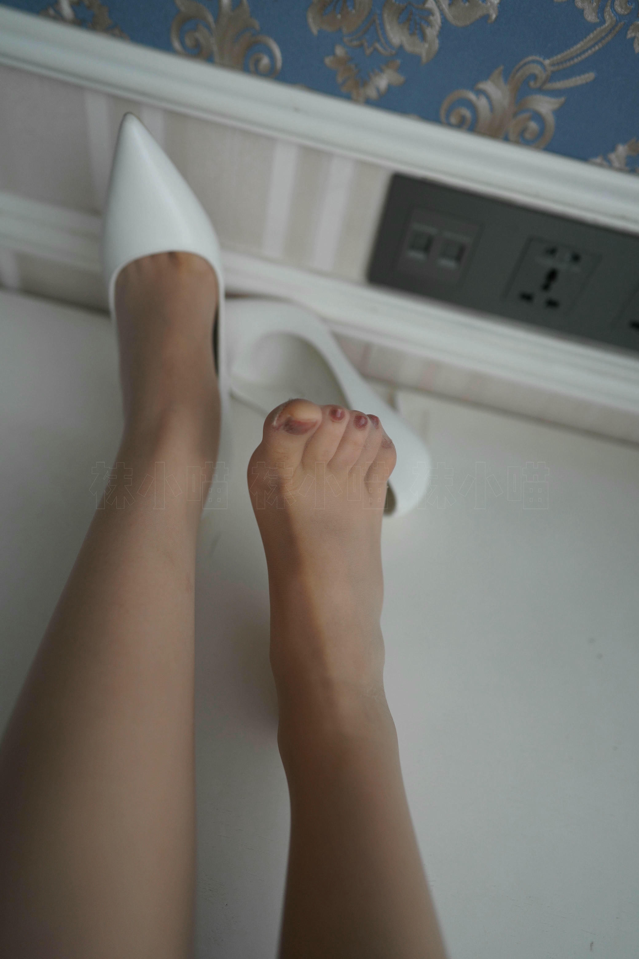 袜小喵 KT307 花里胡哨 [56P87MB]_第1集