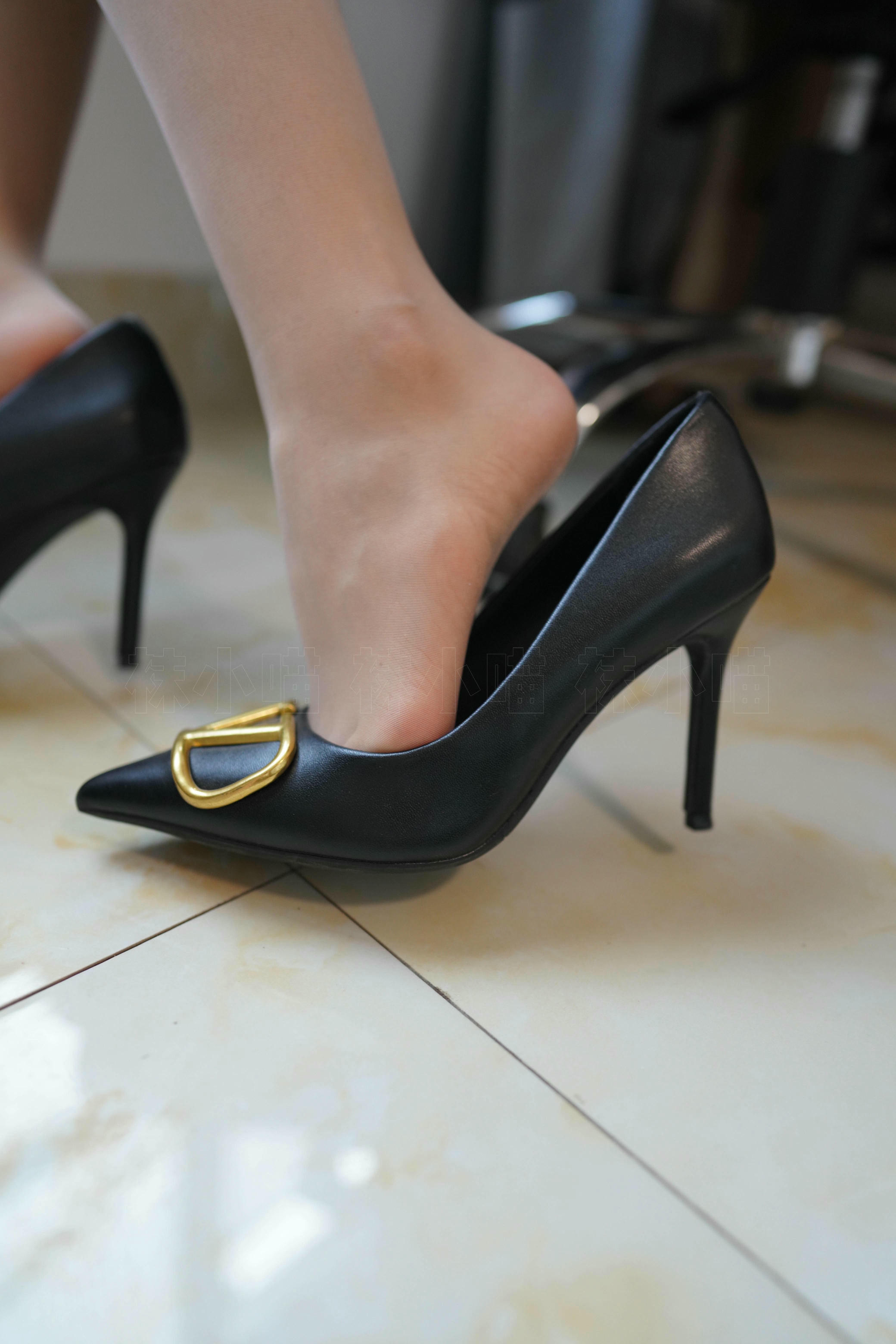 袜小喵 KT310《周末的红》 [72P 95.23 MB]_第3集