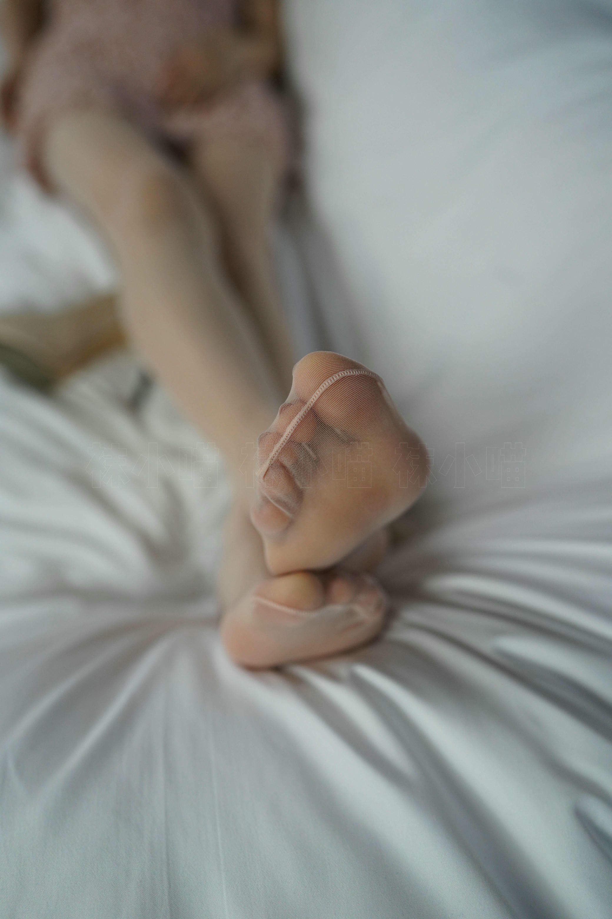 袜小喵 KT319《白沙发》 [97P 132.95 MB]_第1集