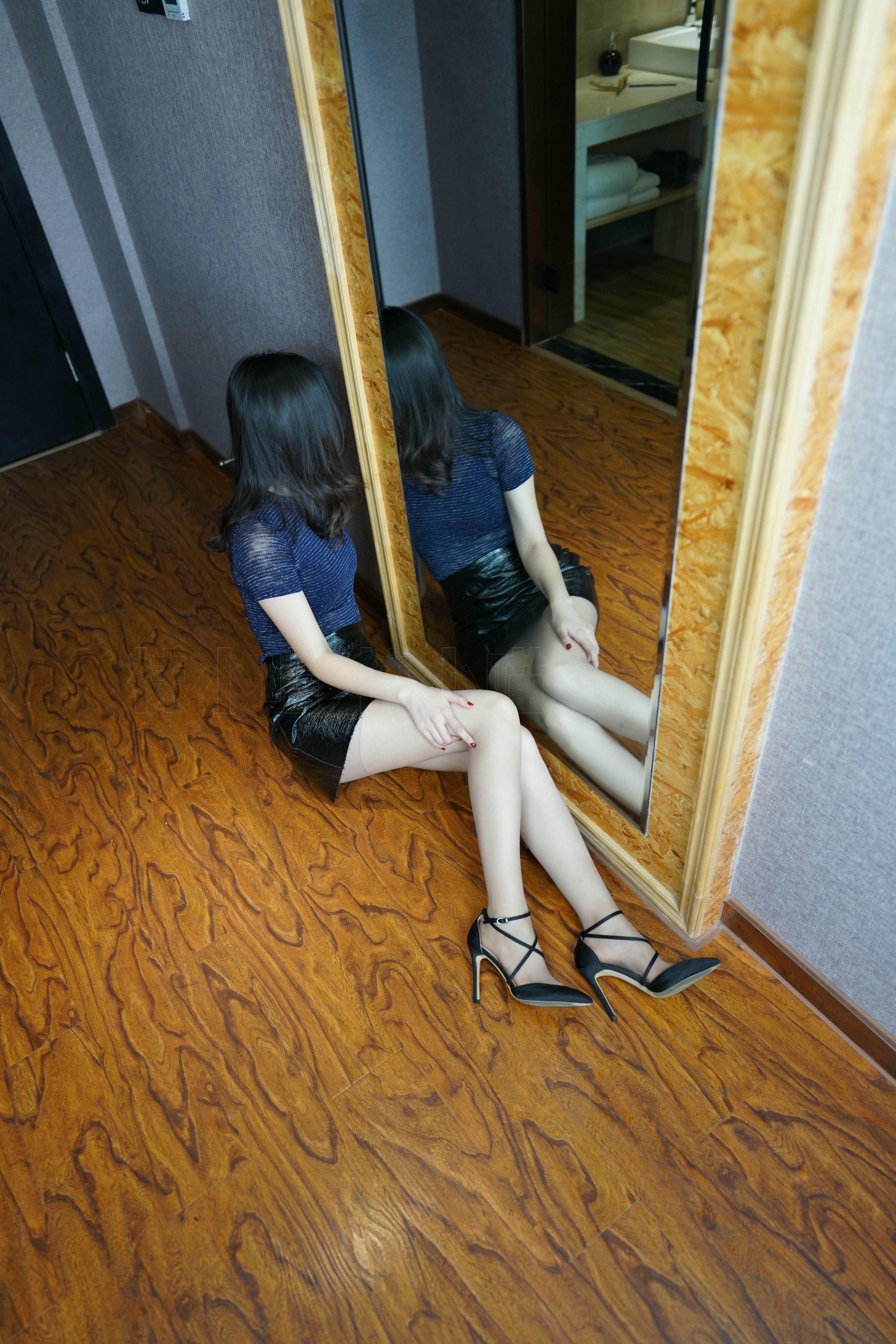 袜小喵 KT323《优雅》 [58P 108.68 MB]_第1集