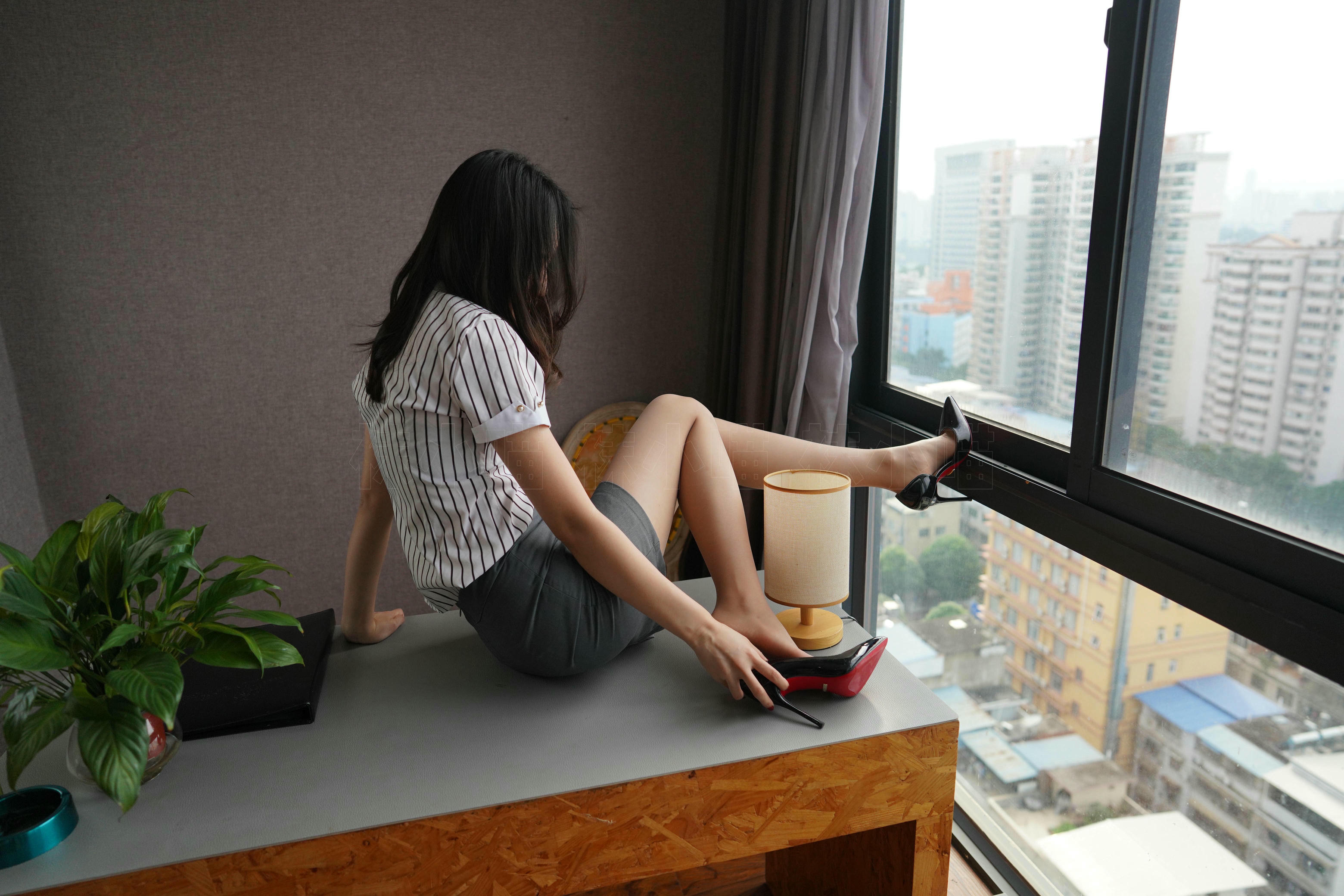 袜小喵 KT325《暖气》 [100P 192.48 MB]_第4集