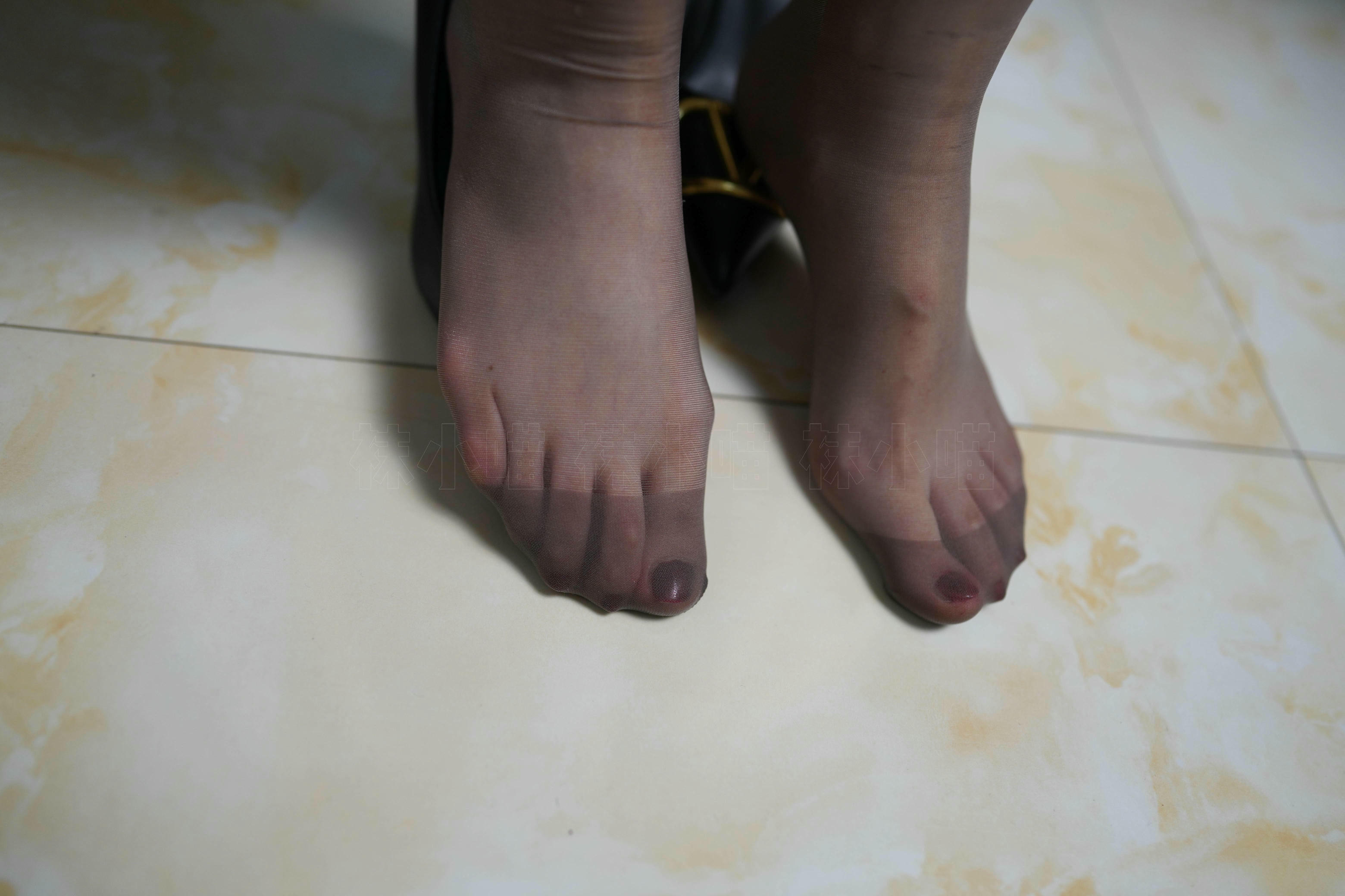 袜小喵 KT327《加班》 [82P 83.59 MB]_第2集