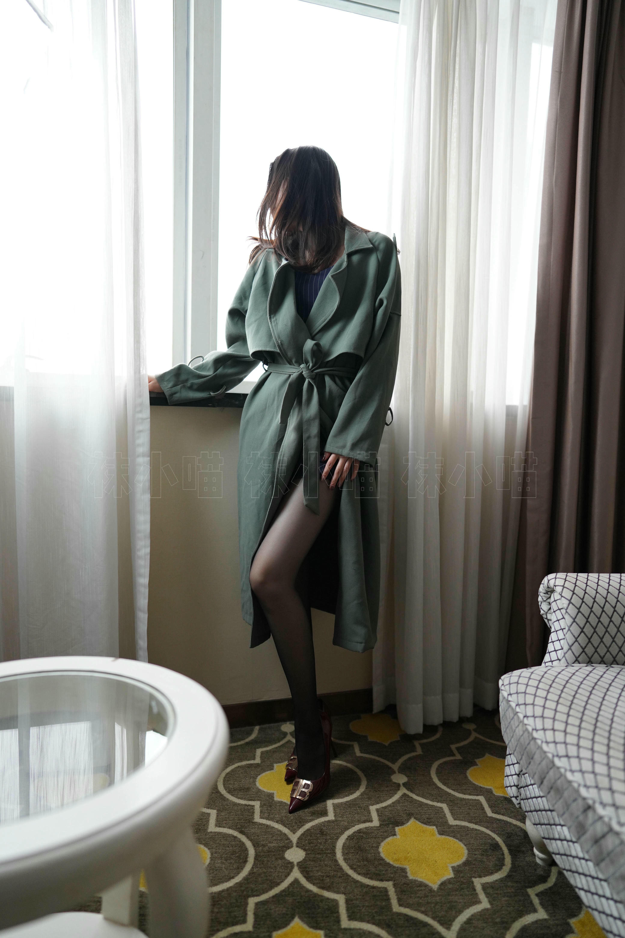 袜小喵 KT331《风衣》 [68P 117.74 MB]_第1集