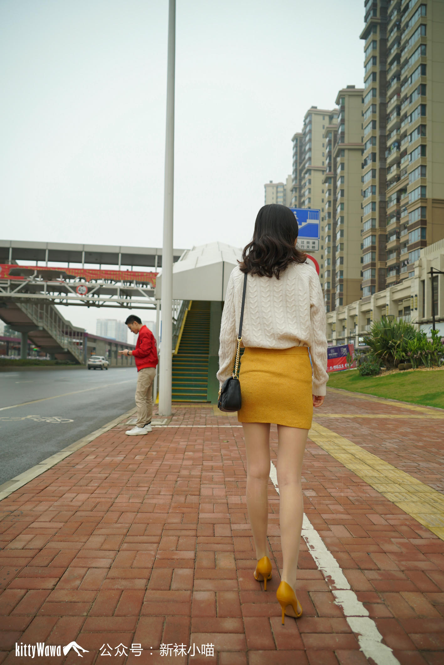 袜小喵故事集 KTS006 公交车追随者 [82P+526MB]_第1集