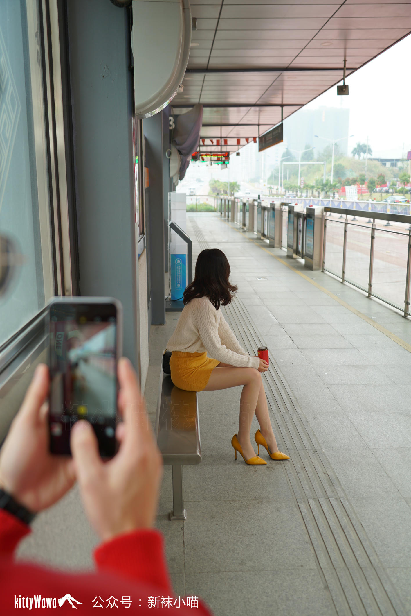 袜小喵故事集 KTS006 公交车追随者 [82P+526MB]_第2集