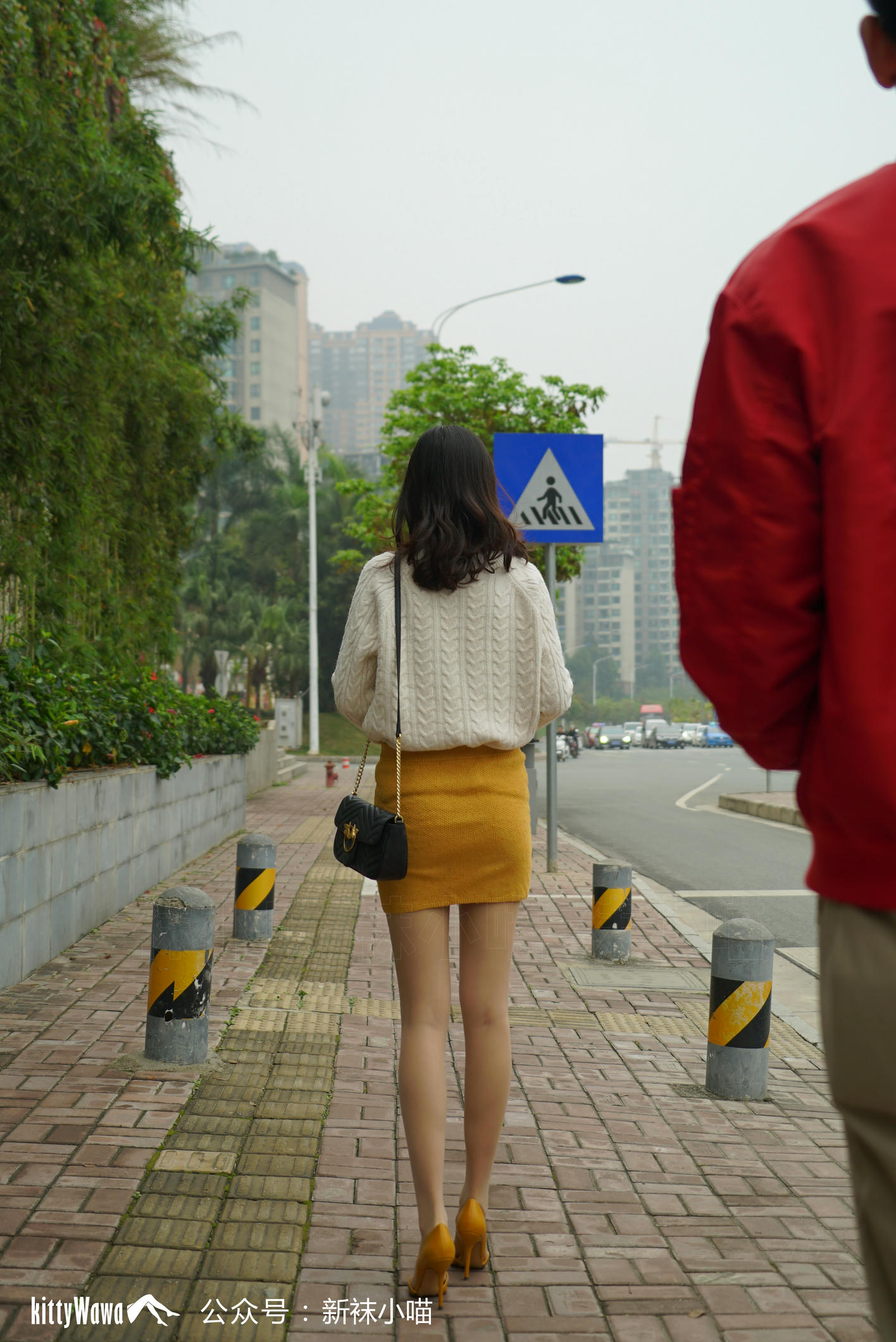 袜小喵故事集 KTS006 公交车追随者 [82P+526MB]_第3集