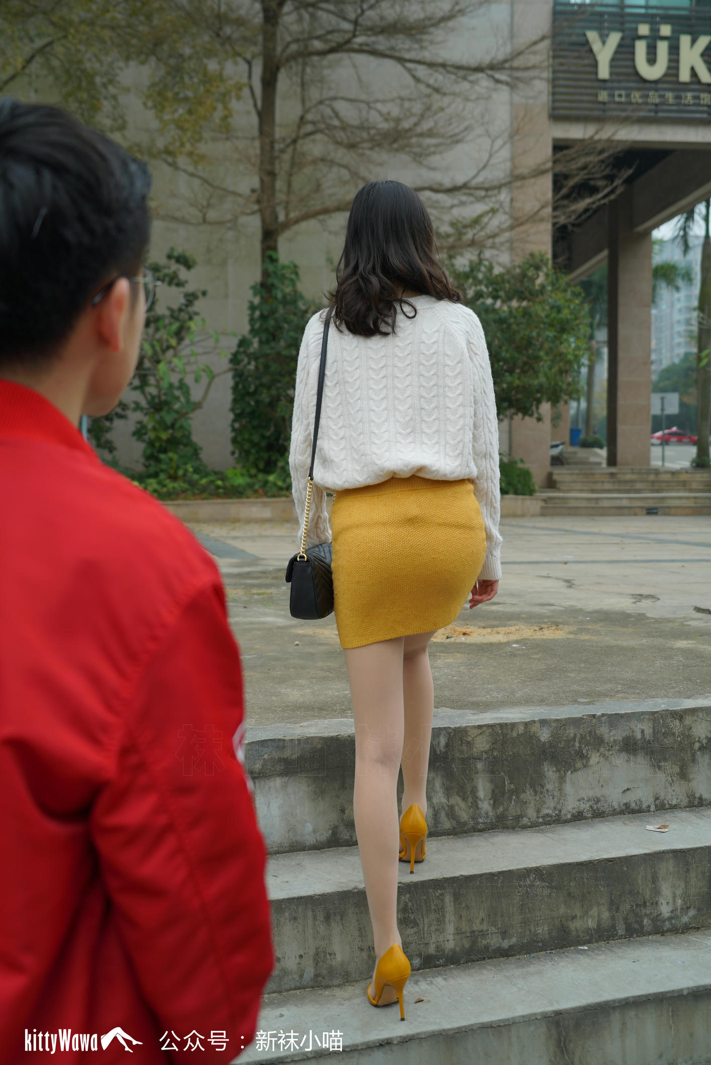 袜小喵故事集 KTS006 公交车追随者 [82P+526MB]_第3集